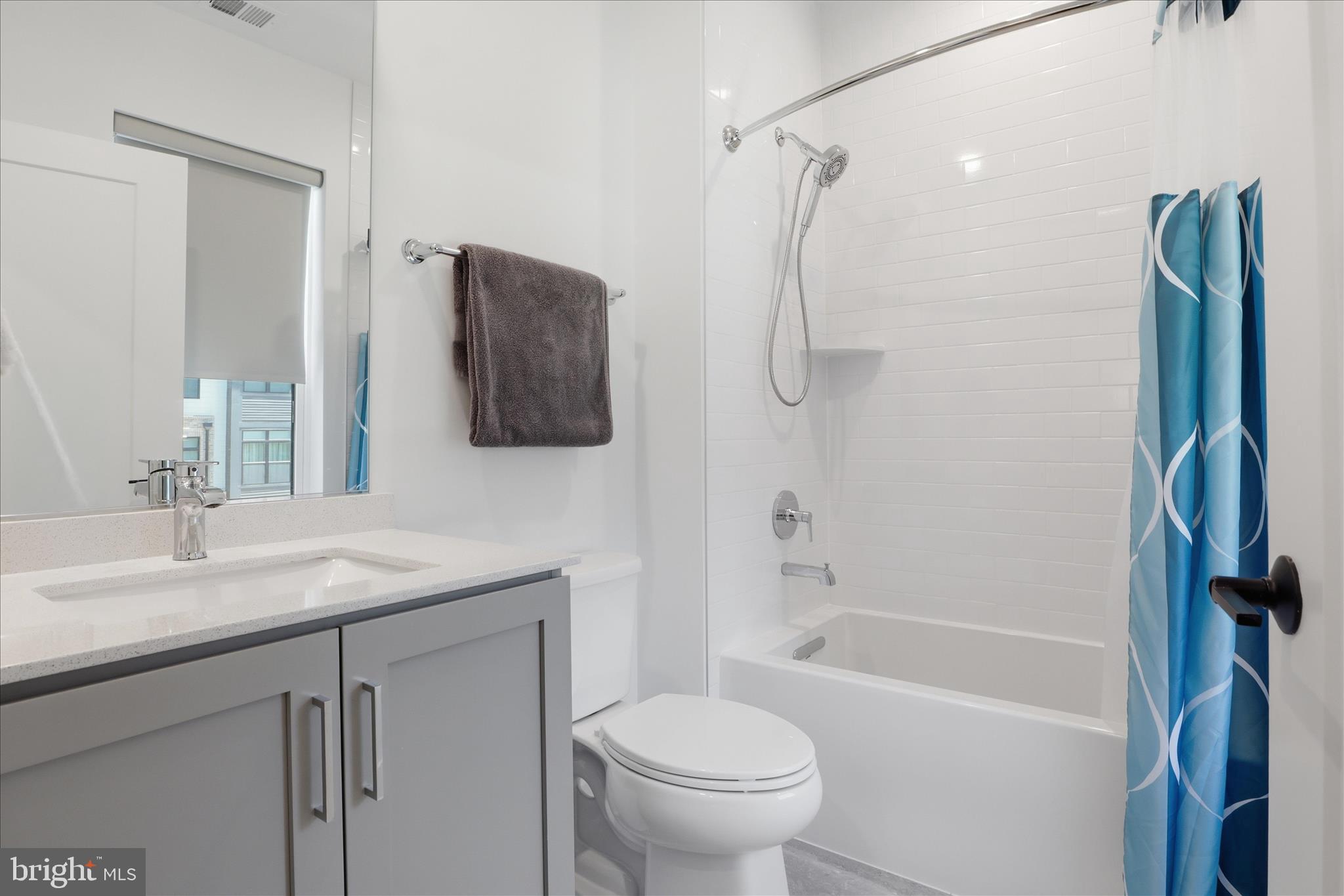 TYSONS RIDGE - Residential