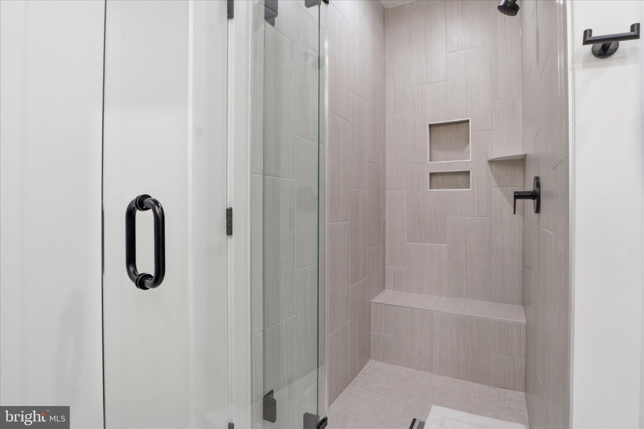 TYSONS RIDGE - Residential