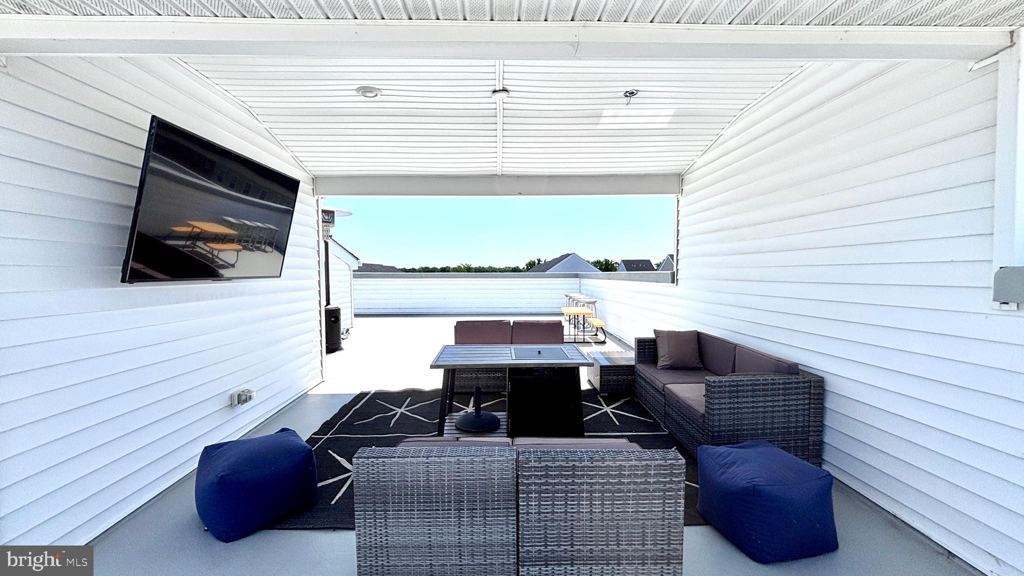 WATERSIDE - Residential