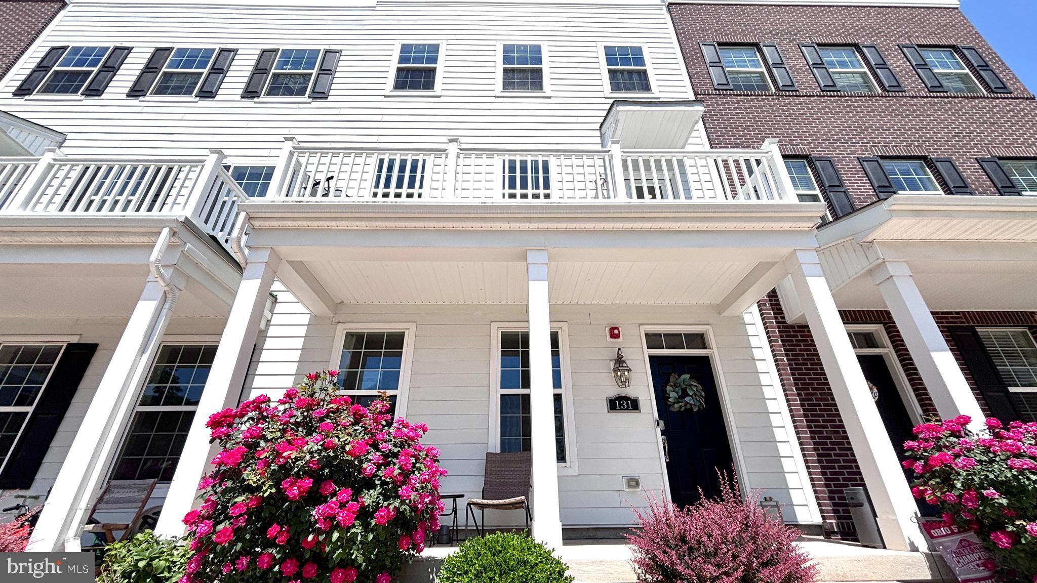 WATERSIDE - Residential