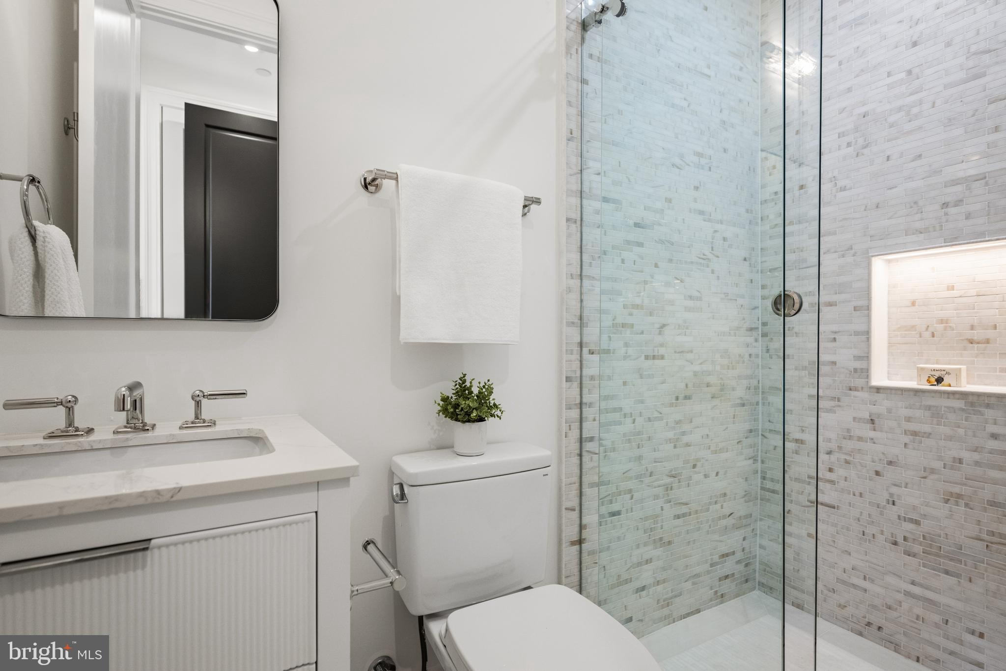 DUPONT CIRCLE - Residential