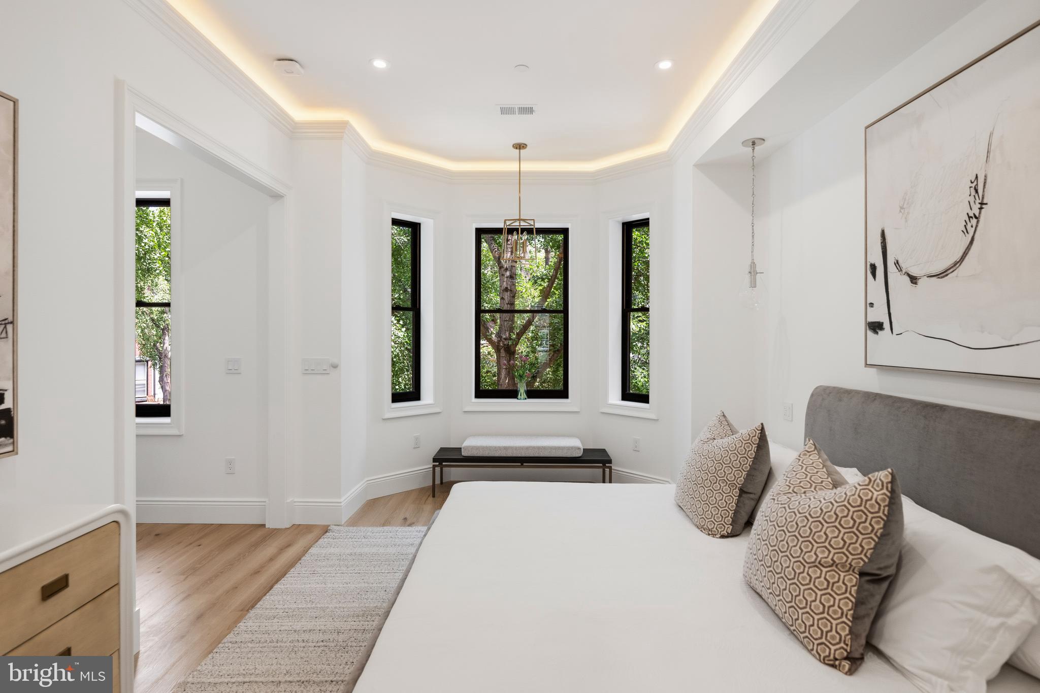 DUPONT CIRCLE - Residential