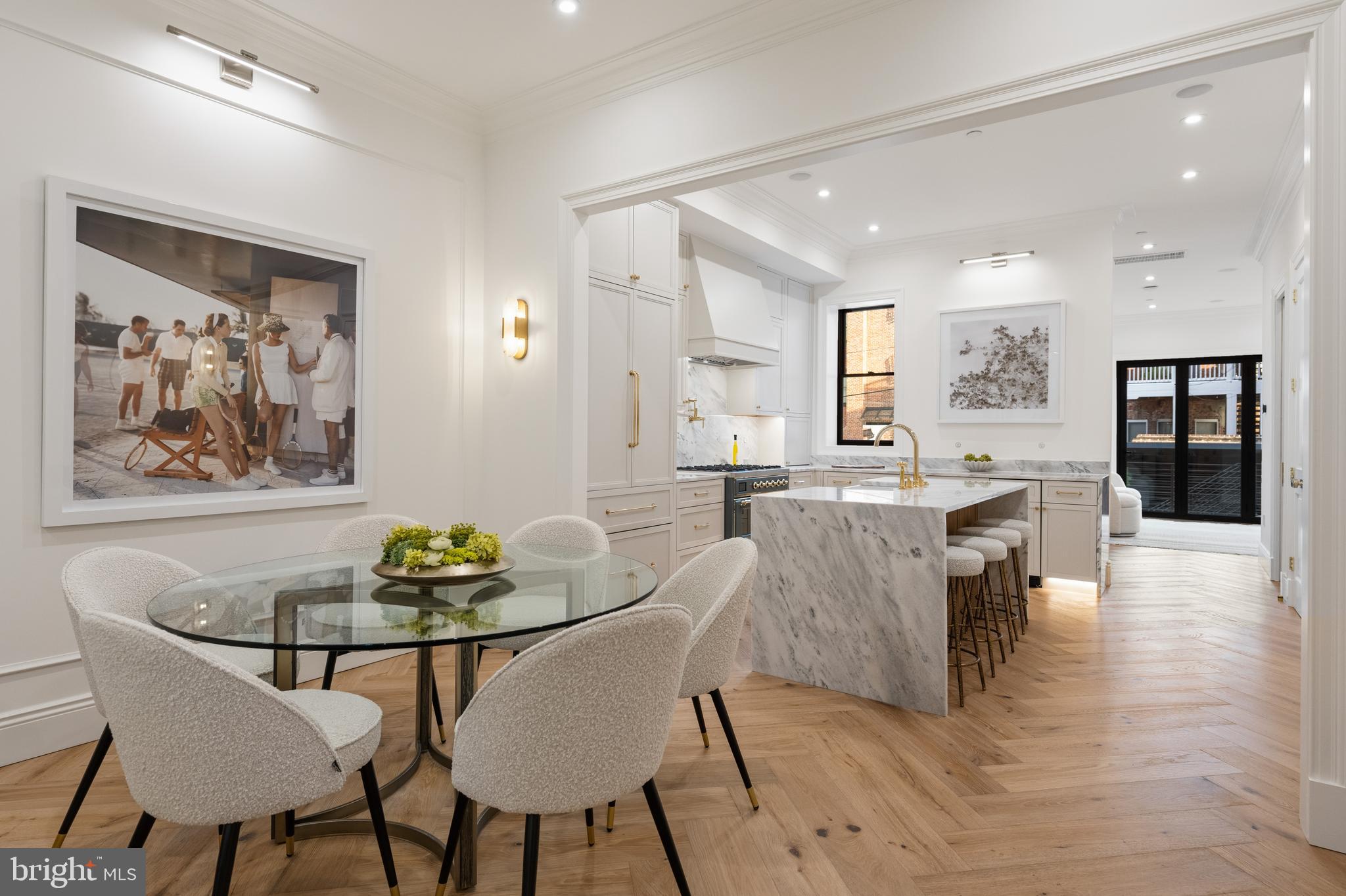 DUPONT CIRCLE - Residential