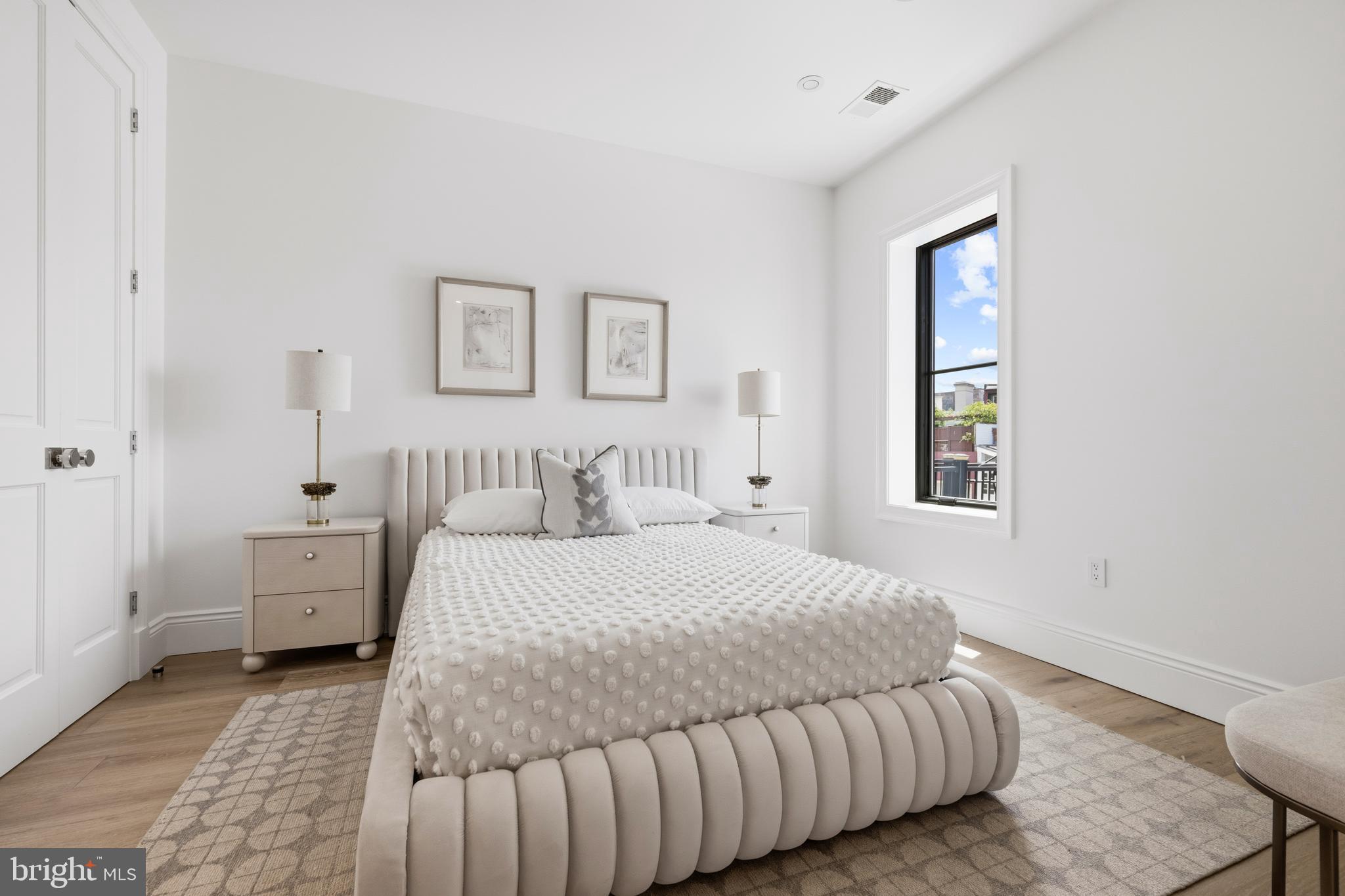 DUPONT CIRCLE - Residential