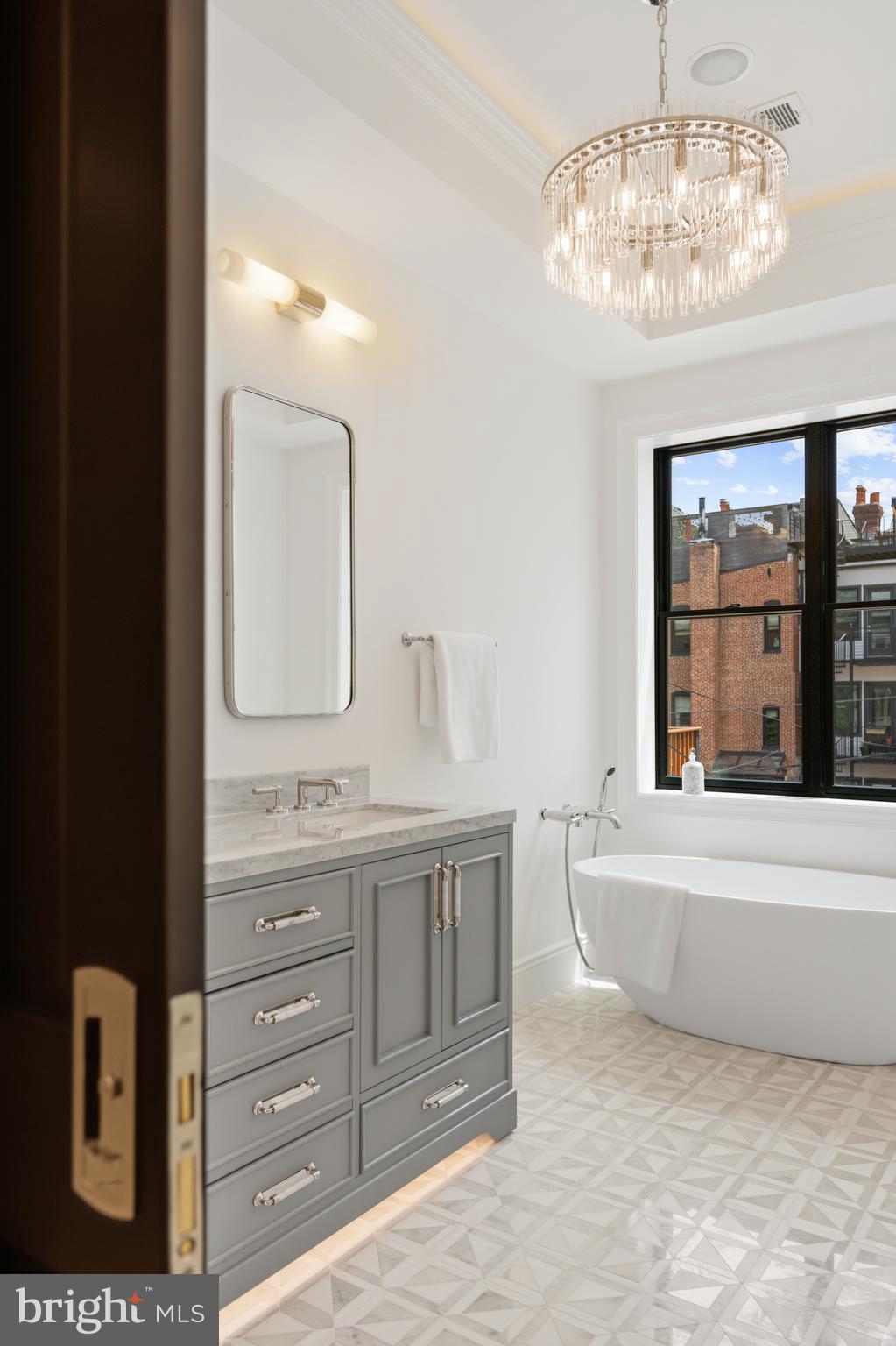 DUPONT CIRCLE - Residential