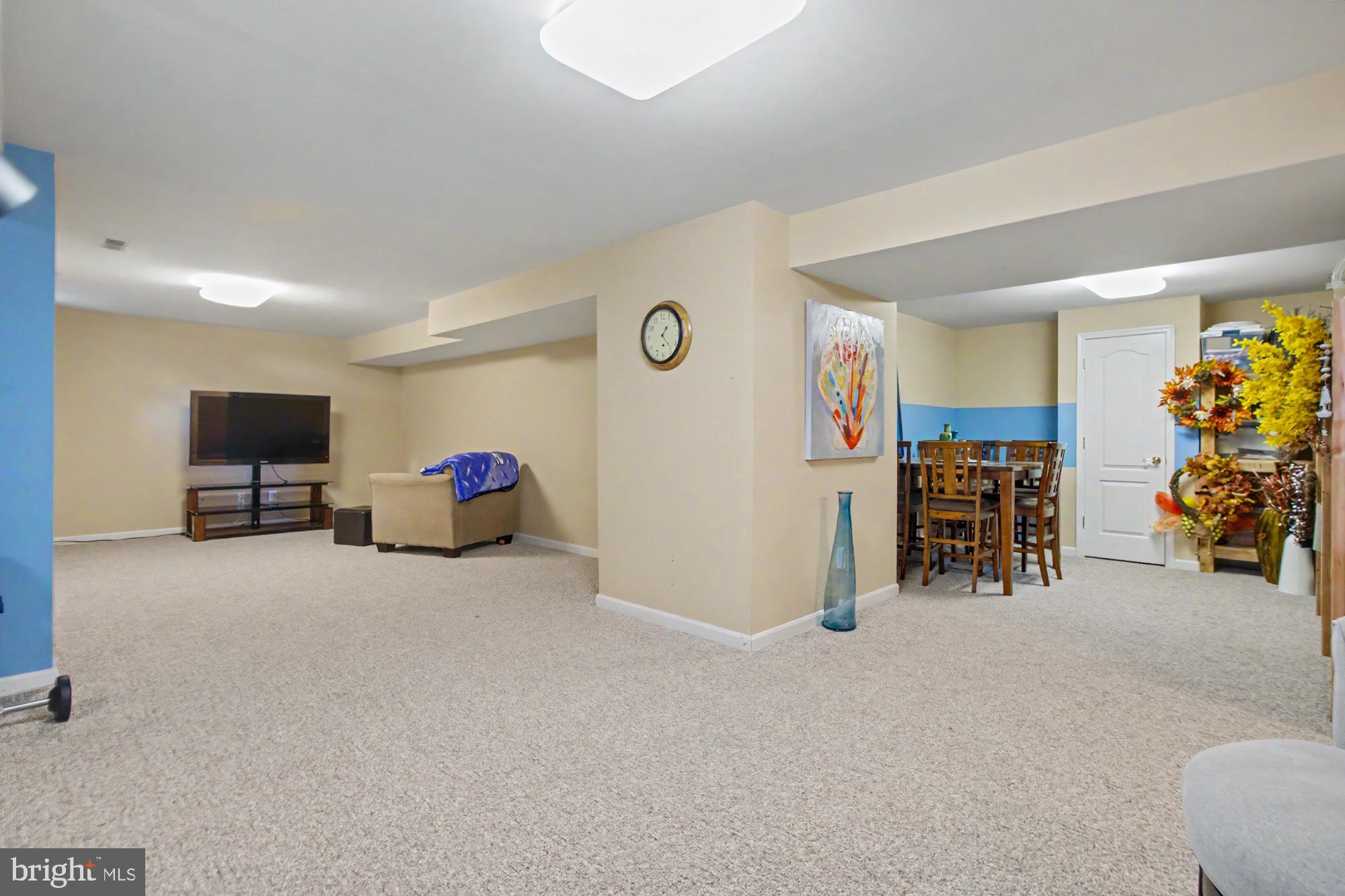 MONMOUTH MEADOWS - Residential