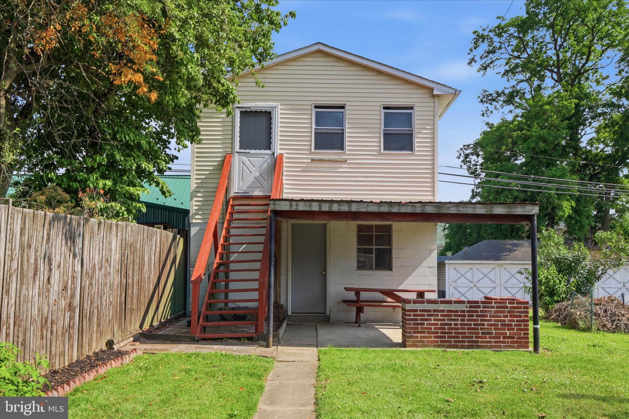 MILLERSBURG BOROUGH - Residential