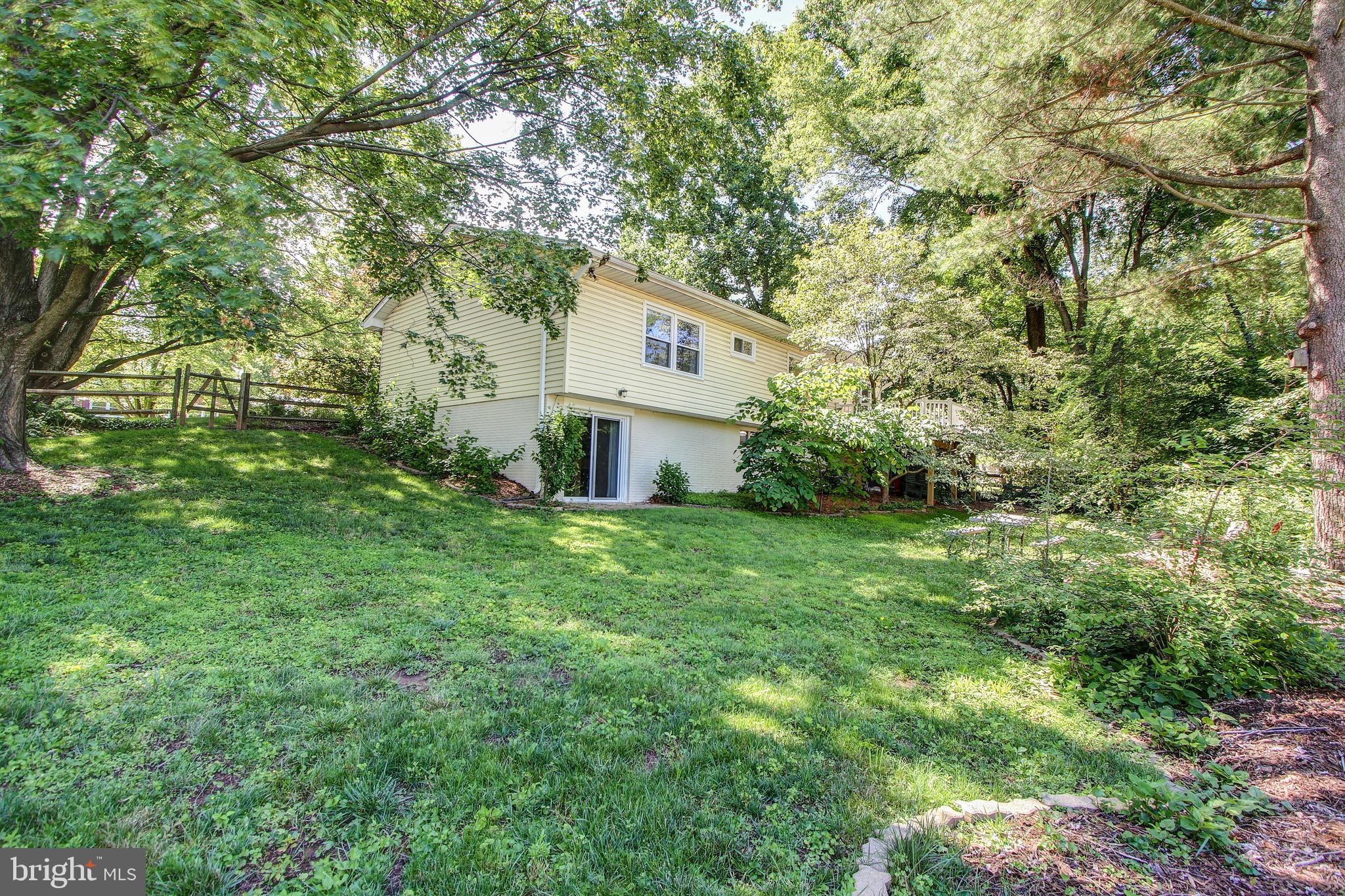 MIDDLEBROOK HILL - Residential