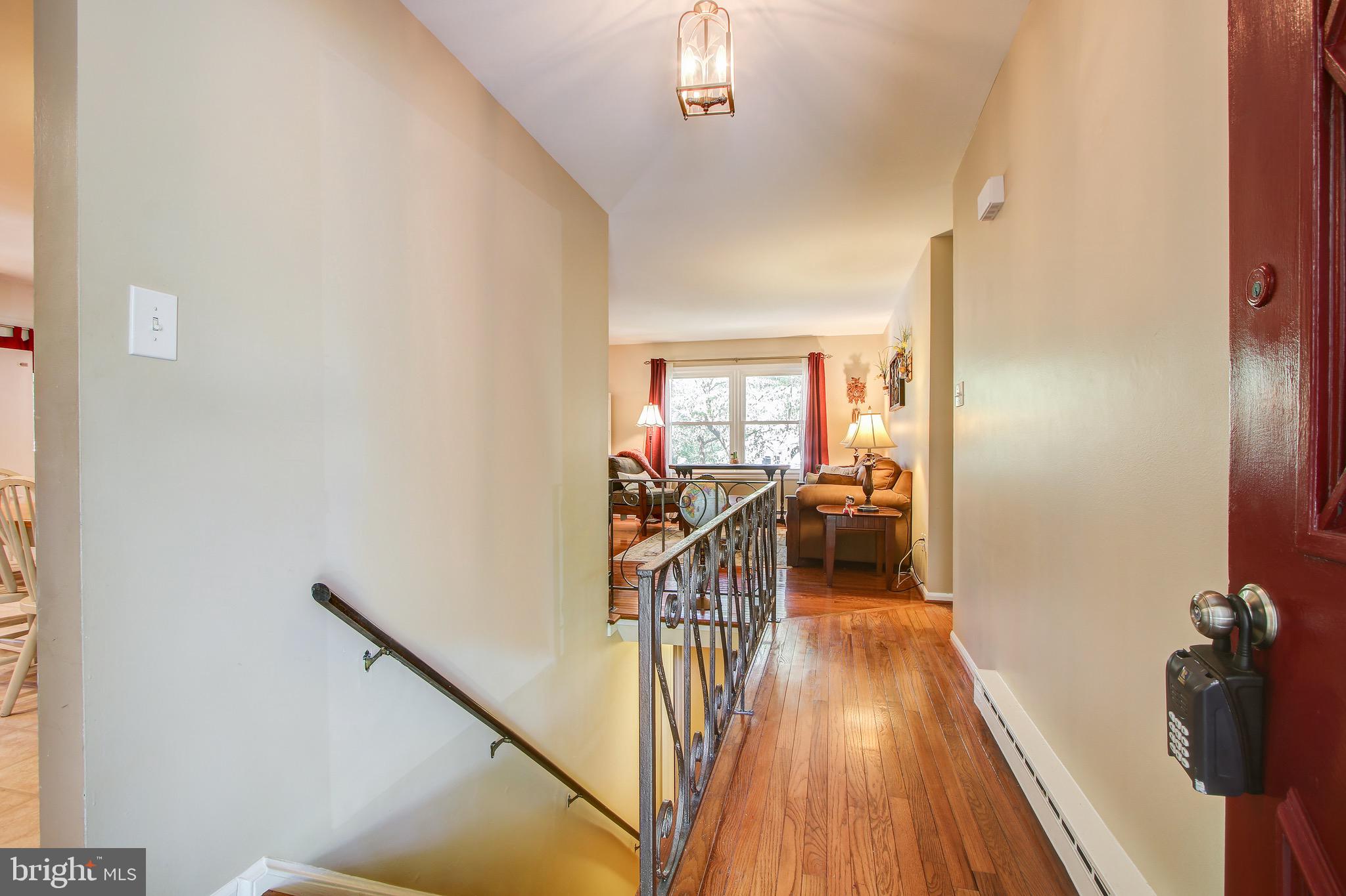 MIDDLEBROOK HILL - Residential
