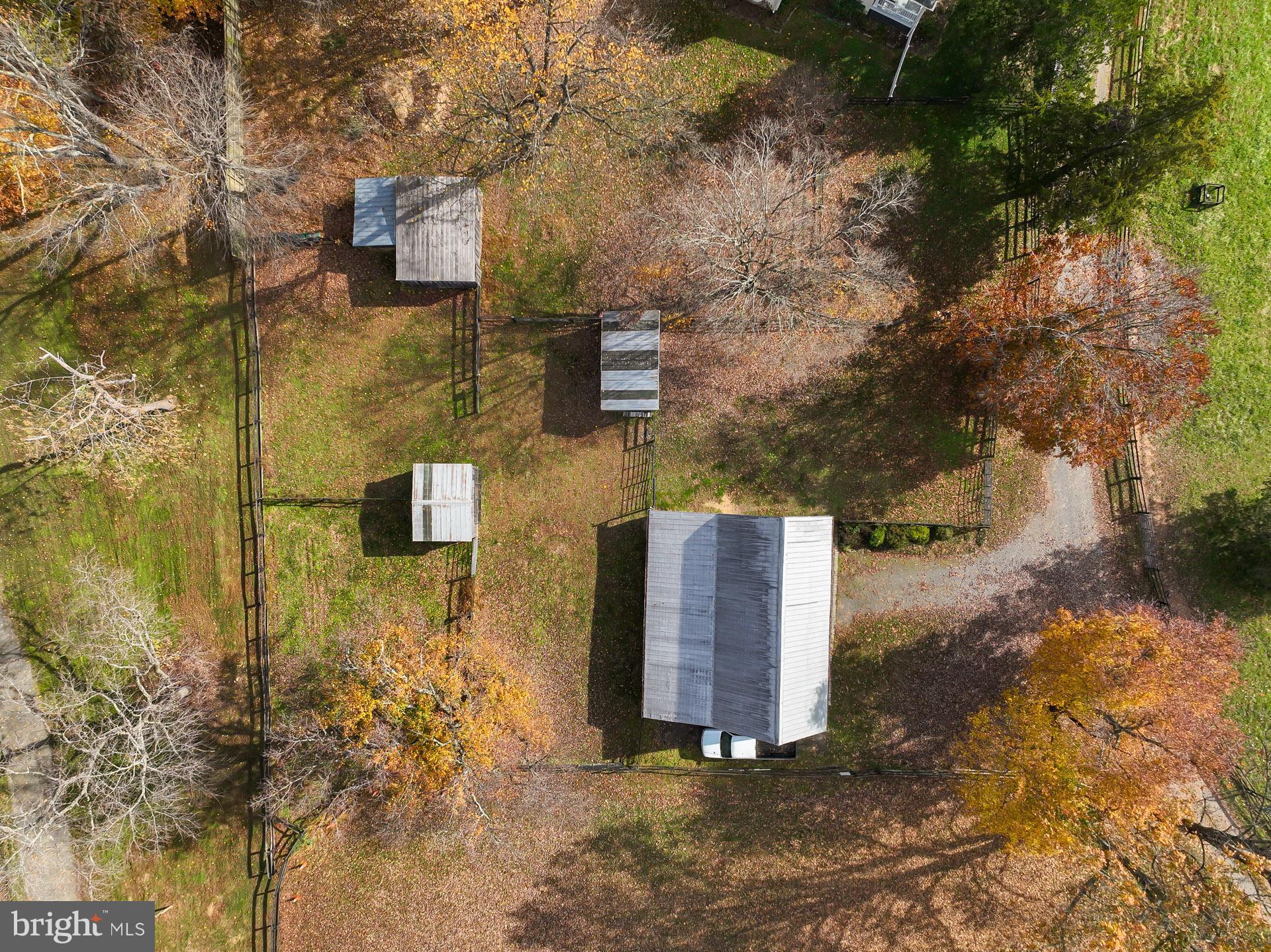 JEFFERSON RUN MANOR - Residential