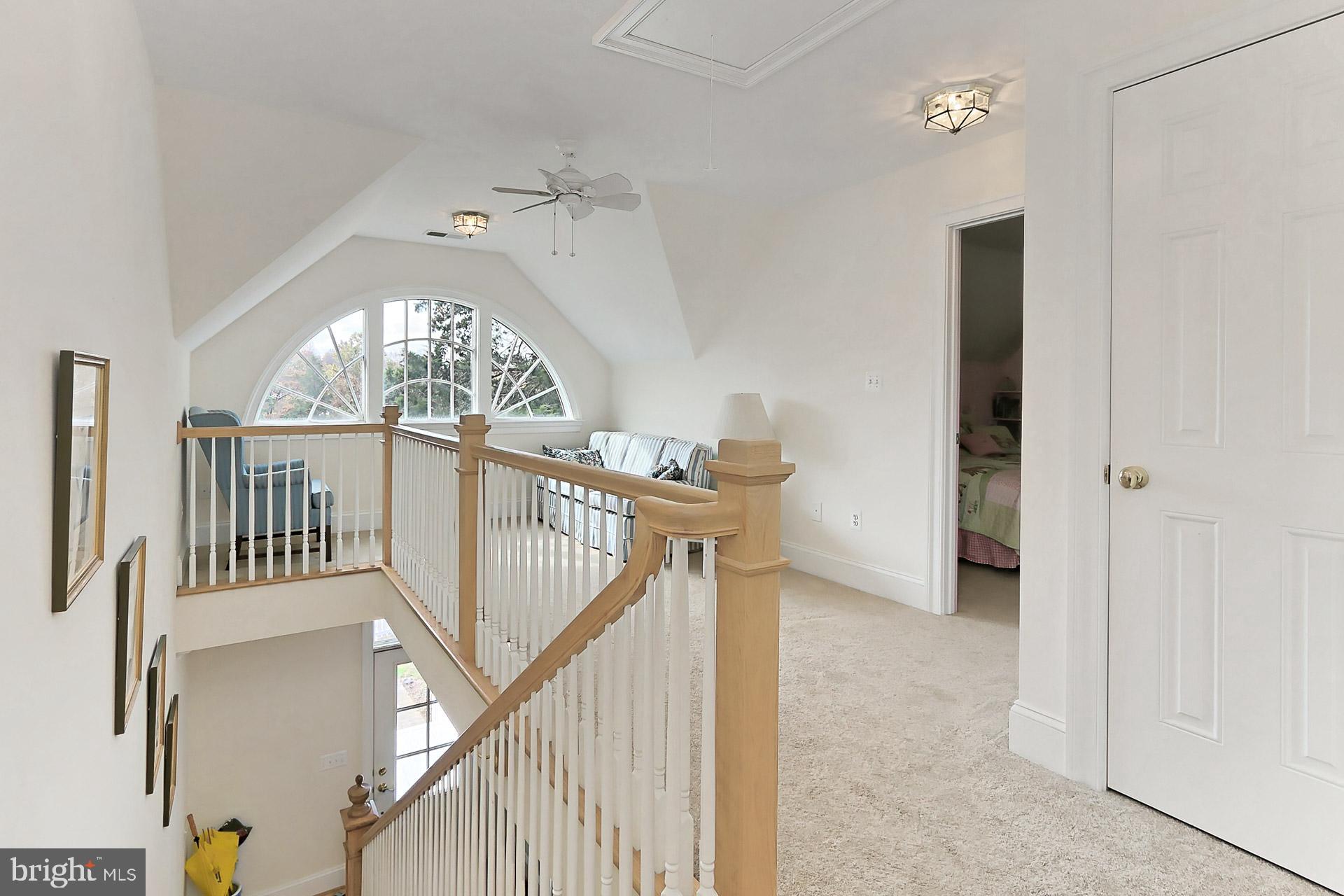 JEFFERSON RUN MANOR - Residential