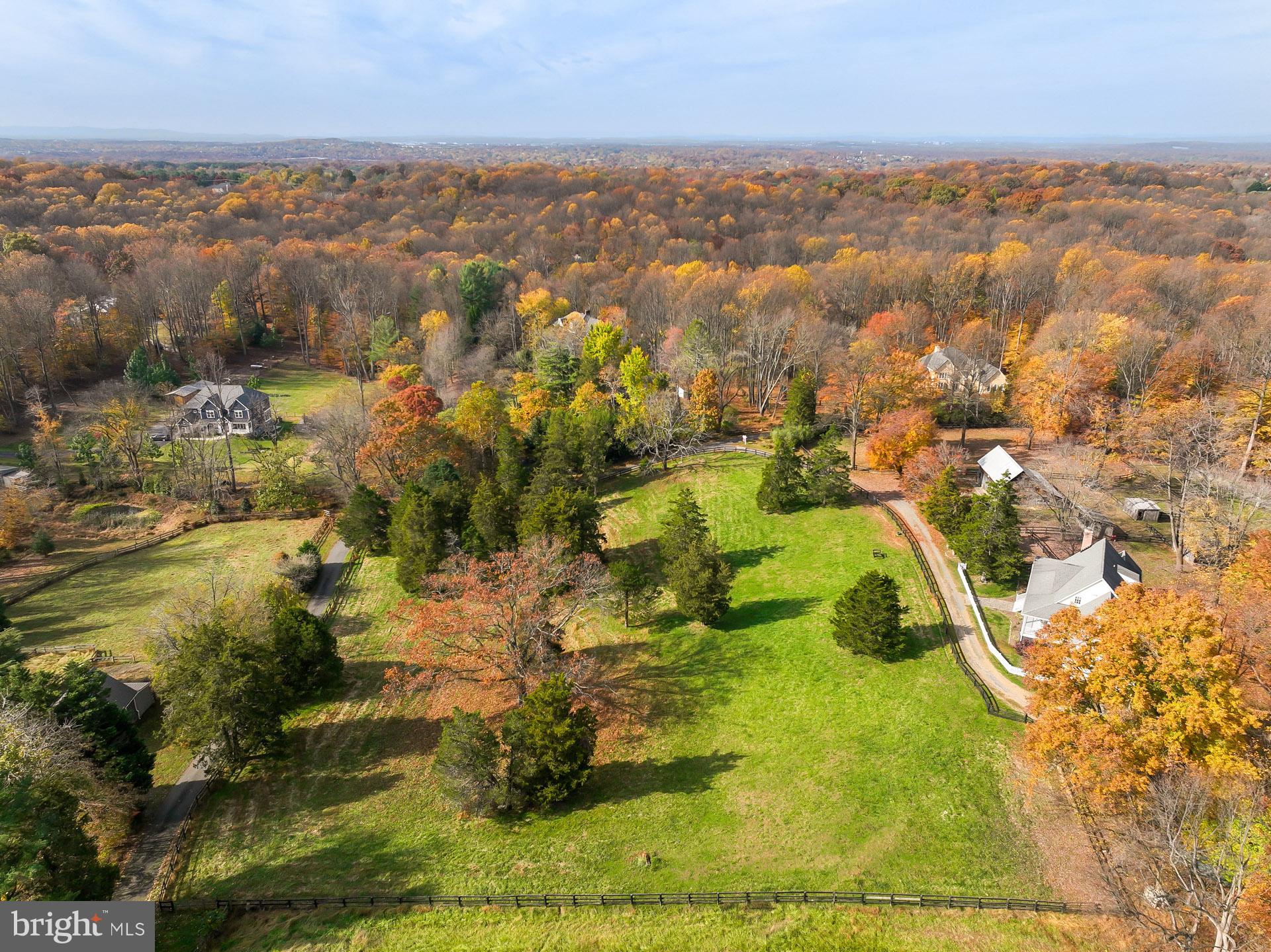 JEFFERSON RUN MANOR - Residential