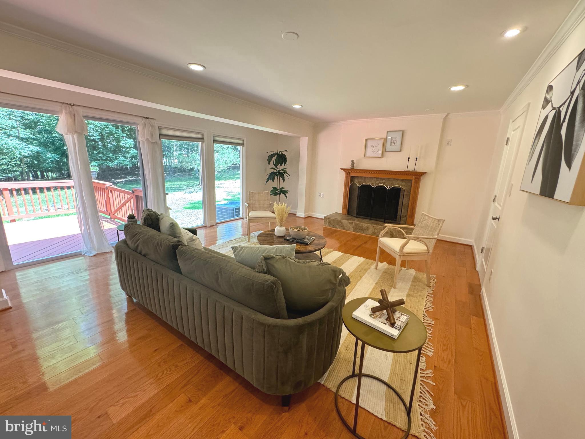 WILLOWBROOK - Residential