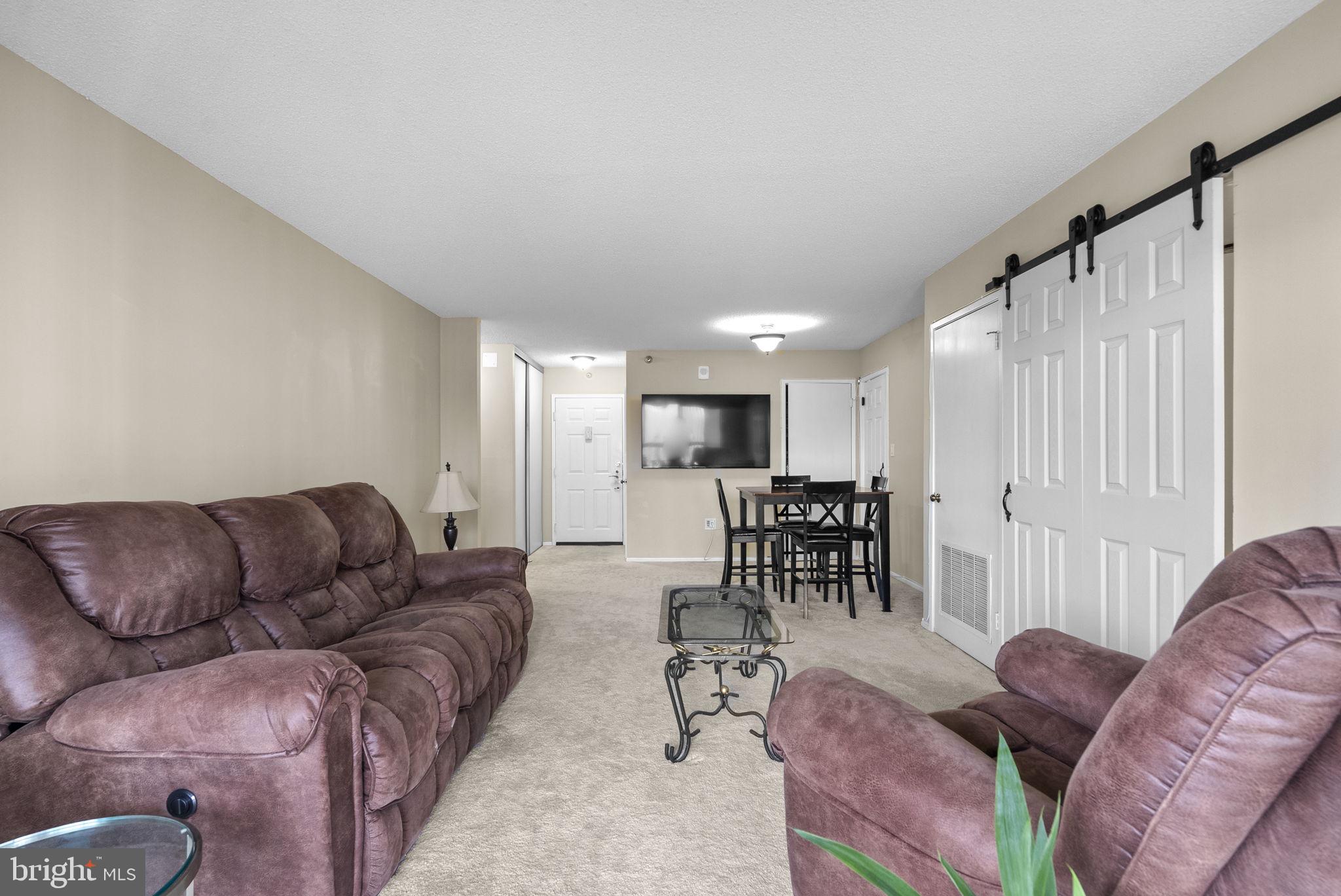 GREENS AT LEISURE WORLD - Residential