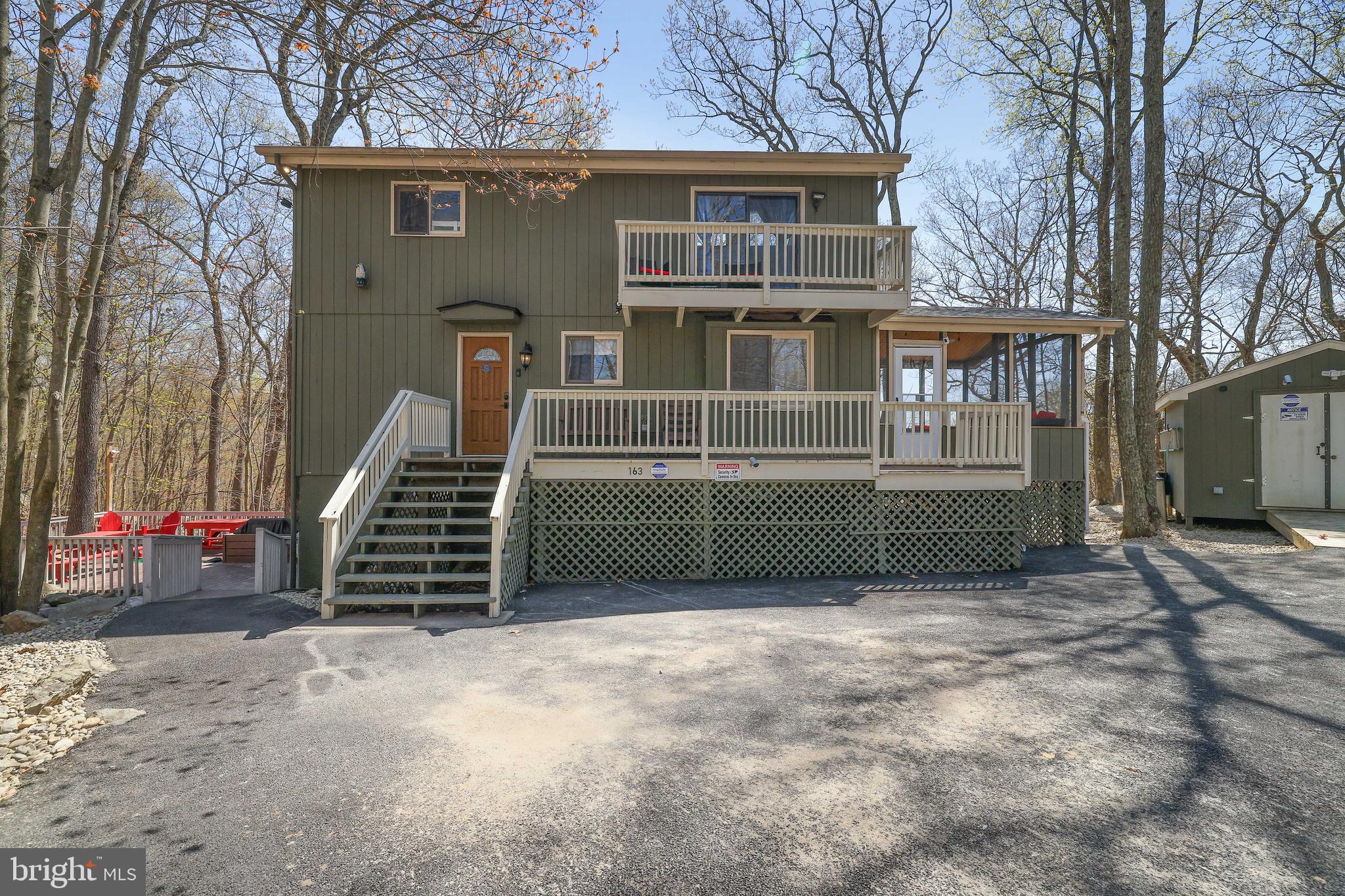 SAW CREEK ESTATES - Residential
