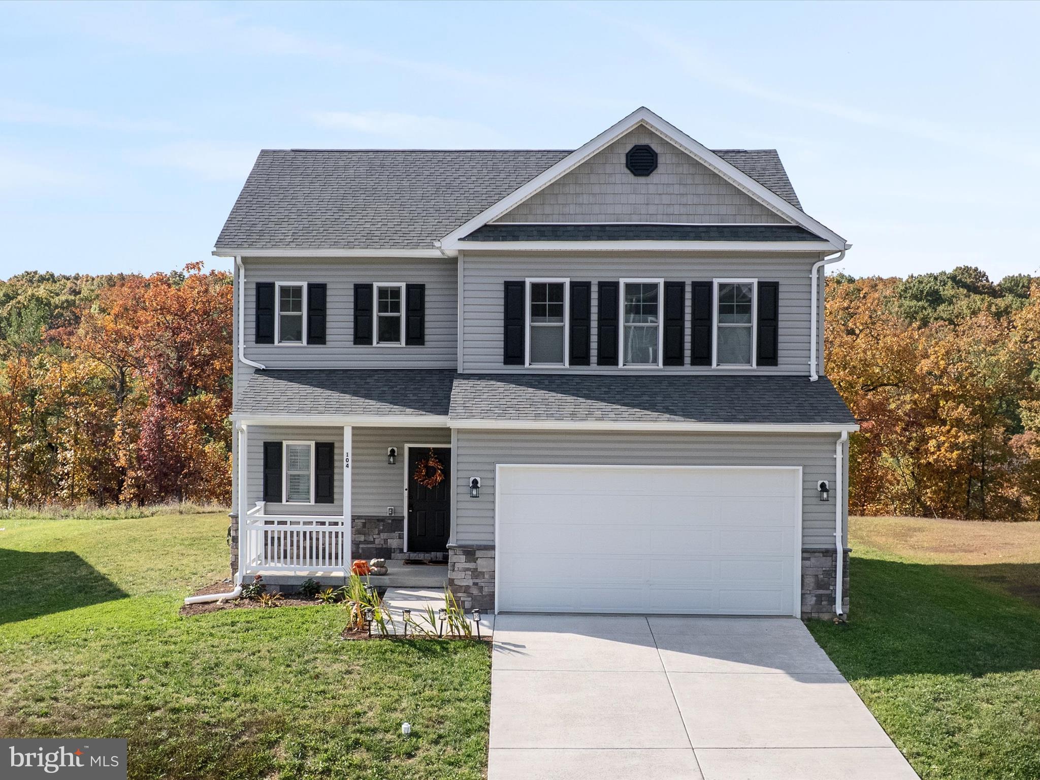 MIDDLE CREEK VISTAS - Residential