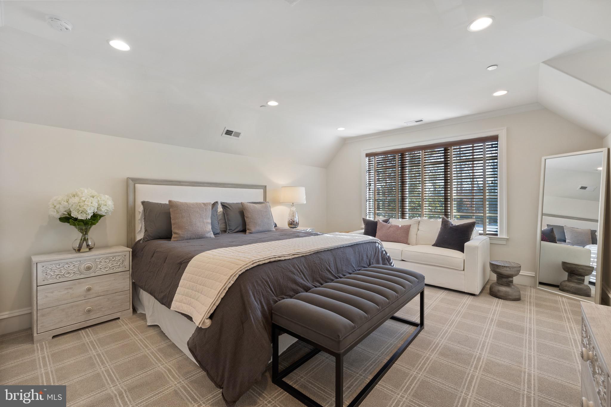 HAMPTON PARK - Residential