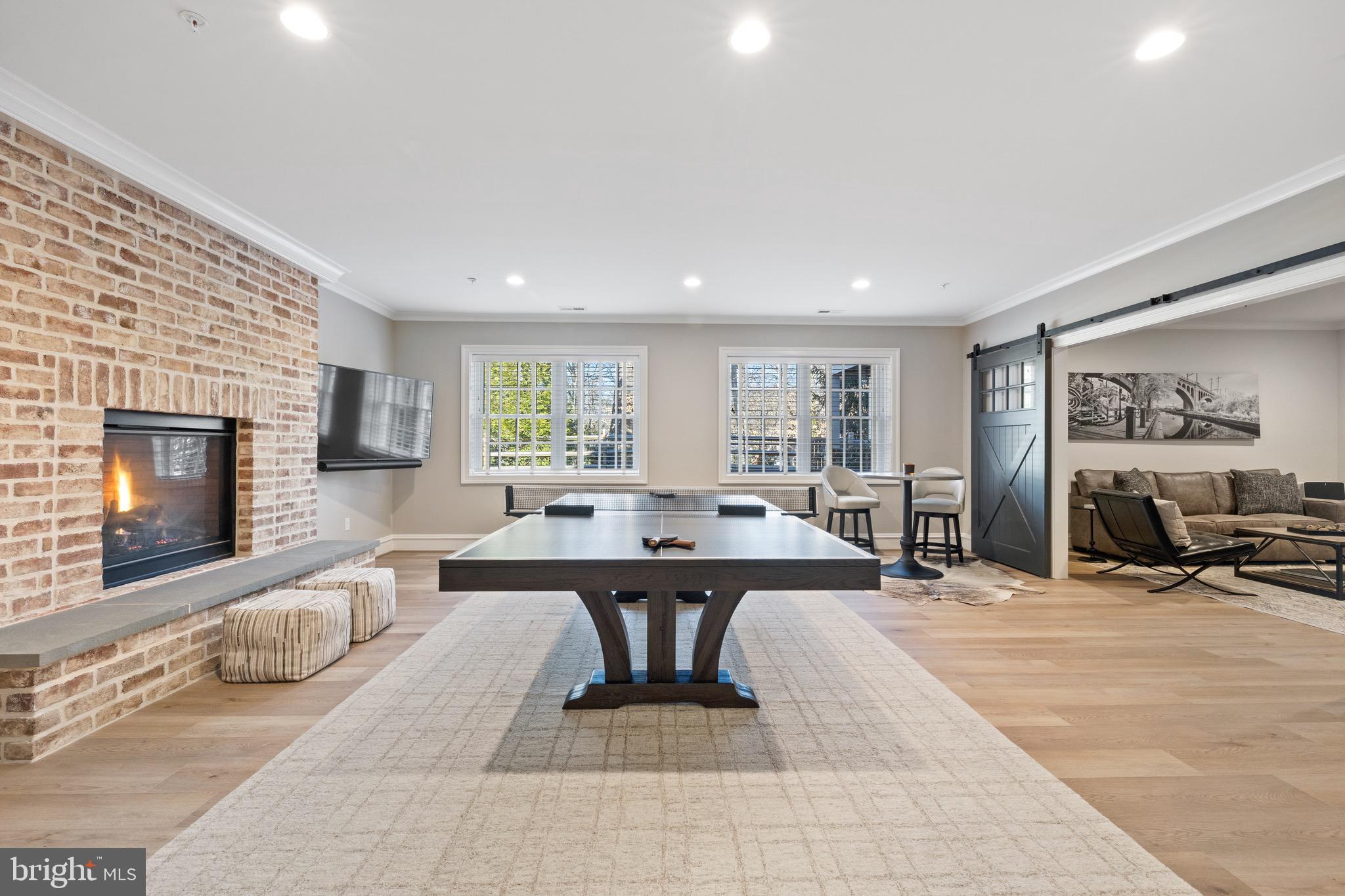 HAMPTON PARK - Residential