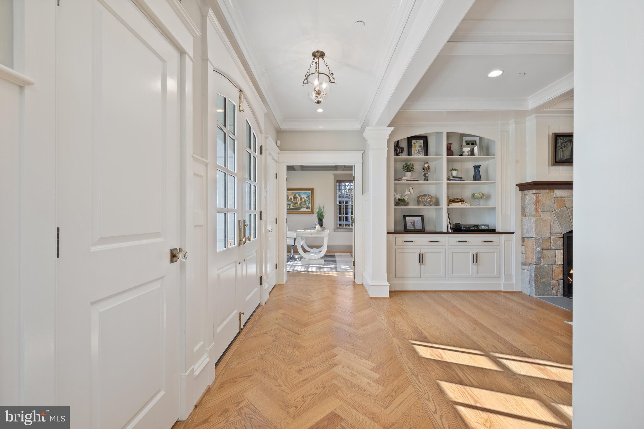 HAMPTON PARK - Residential