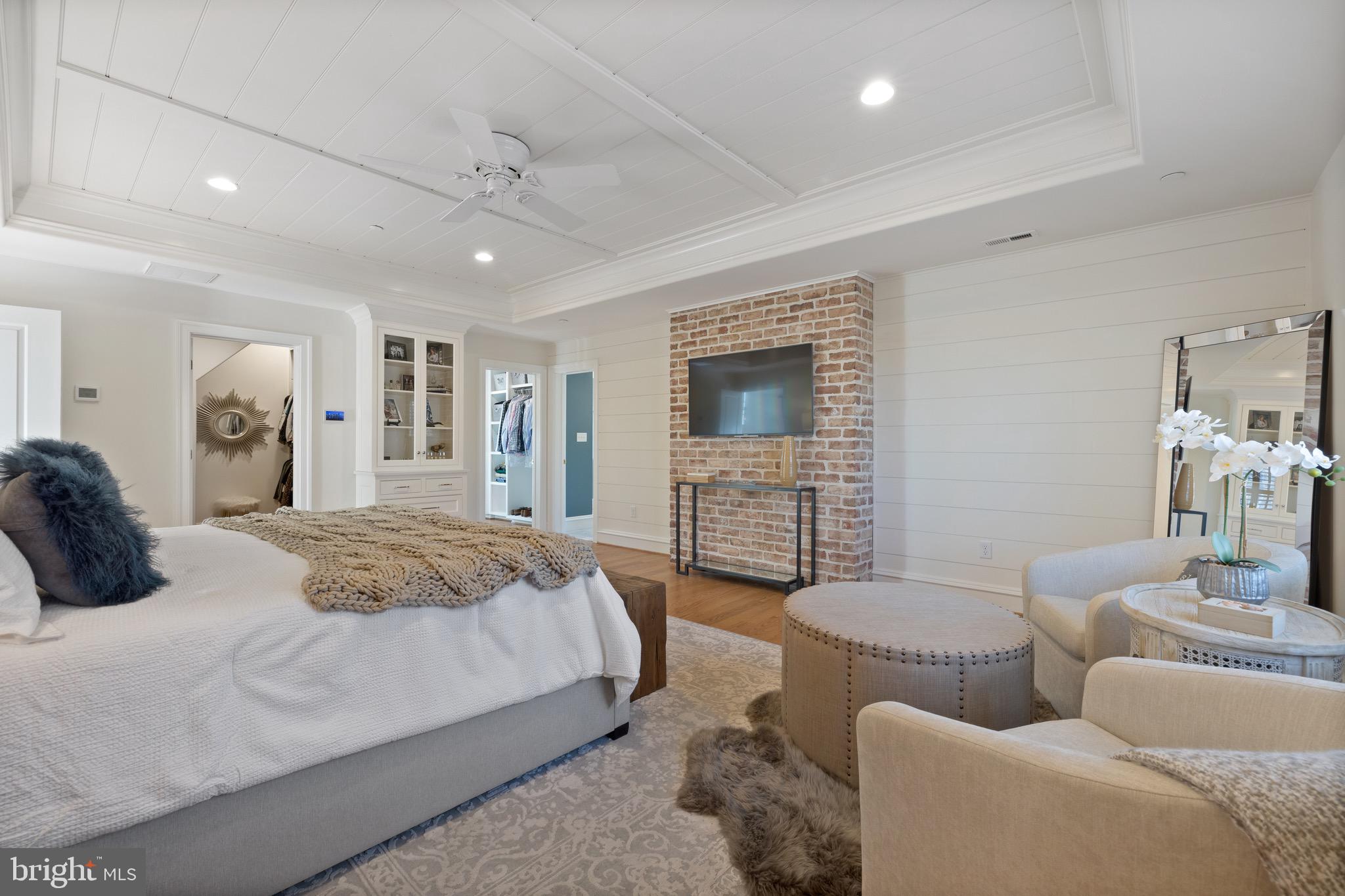 HAMPTON PARK - Residential