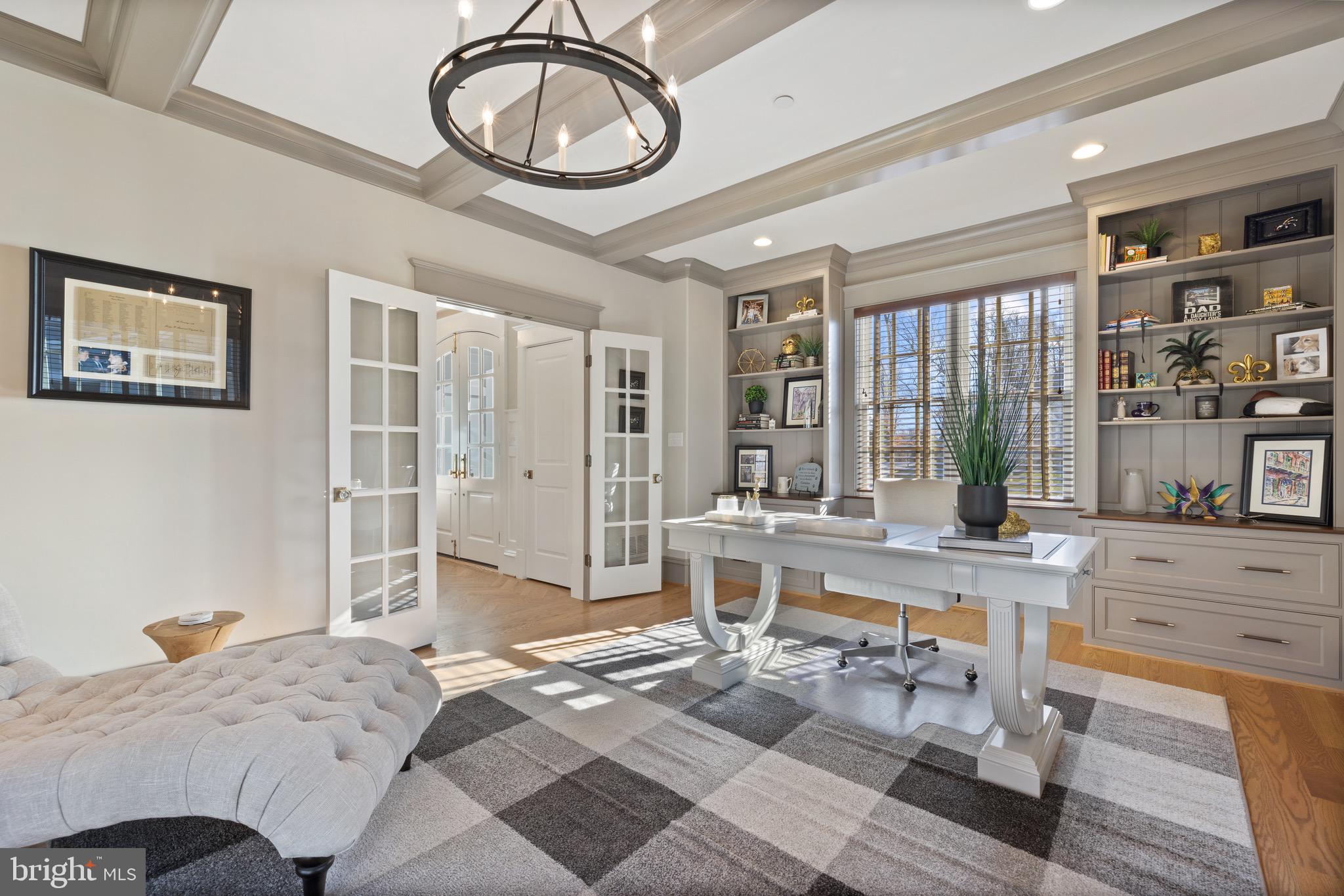 HAMPTON PARK - Residential