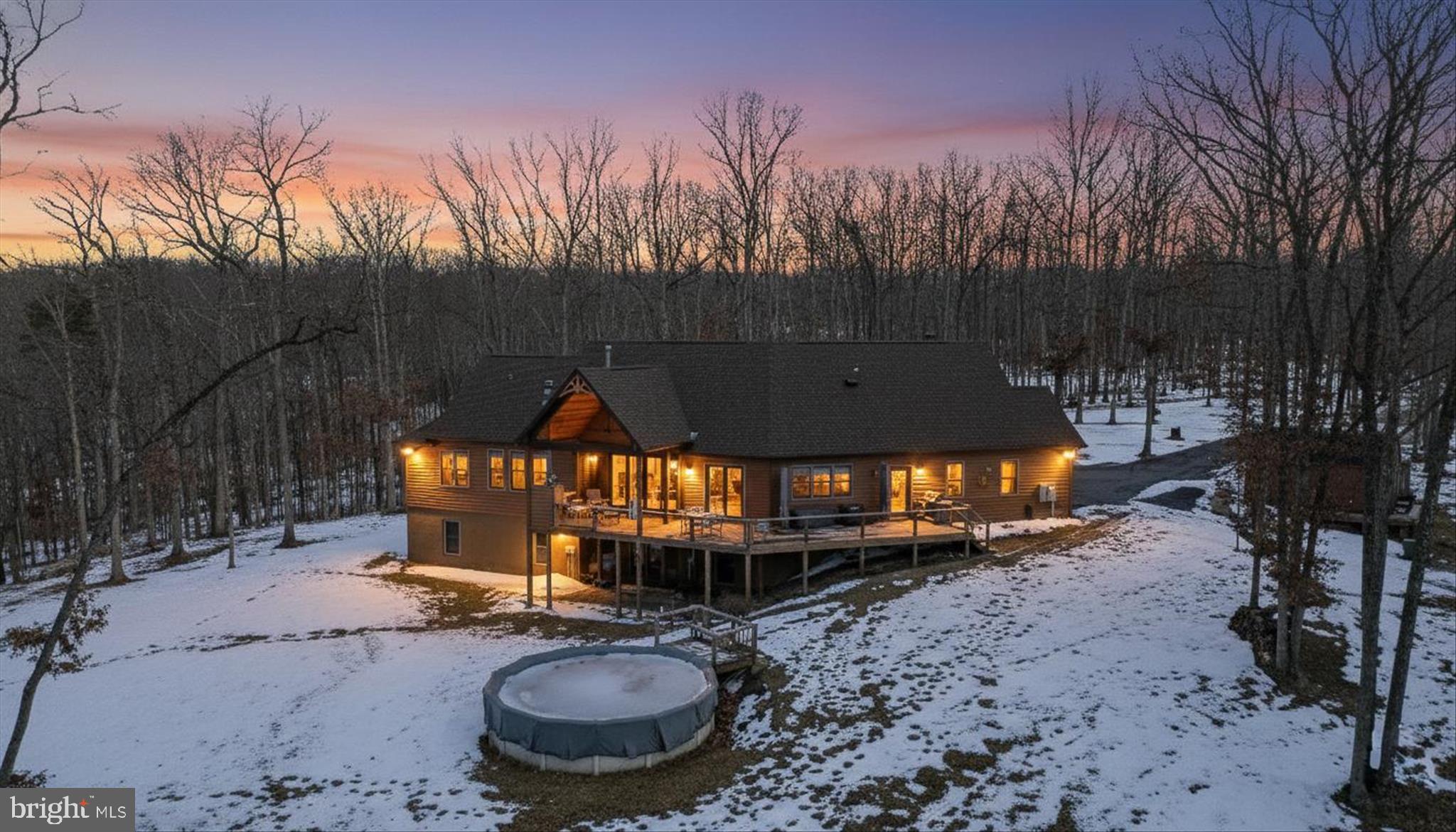 ESTATES AT LAKE JOHN - Residential