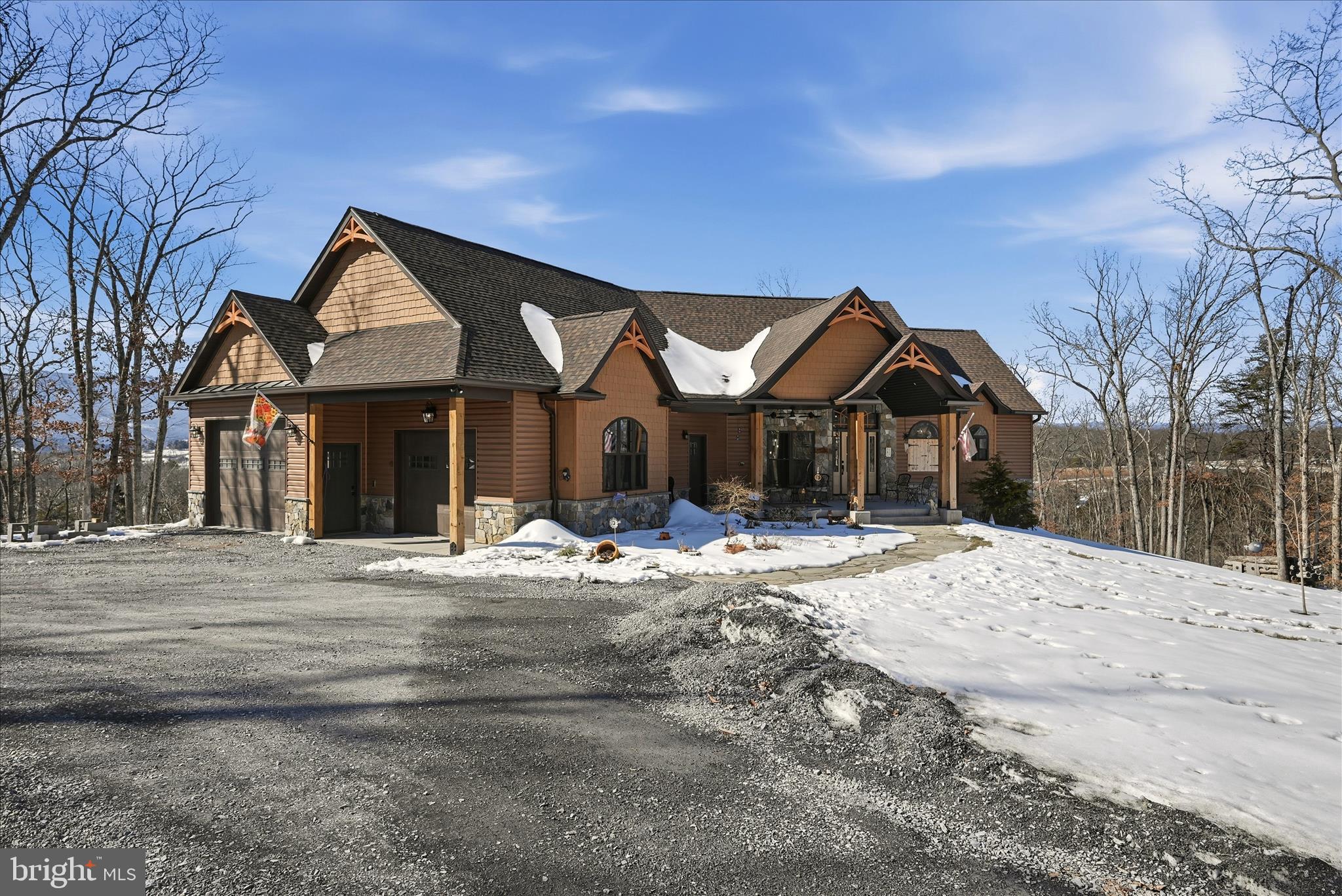 ESTATES AT LAKE JOHN - Residential