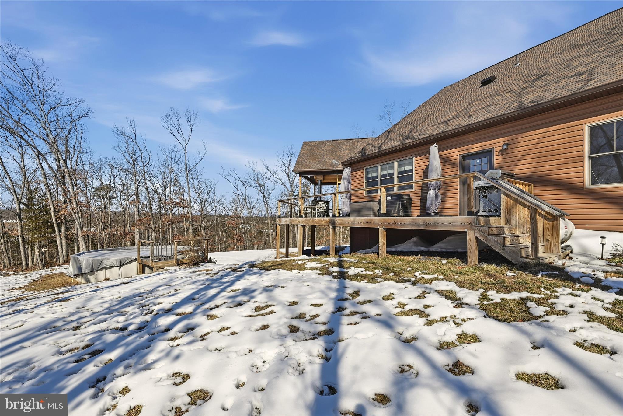 ESTATES AT LAKE JOHN - Residential