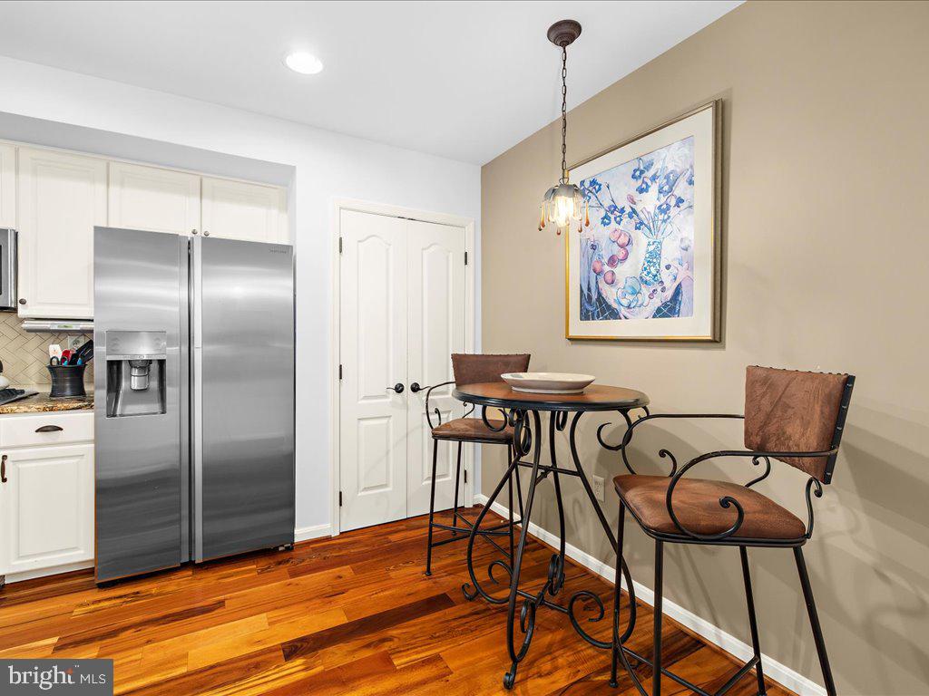 CHESAPEAKE HARBOUR - Residential