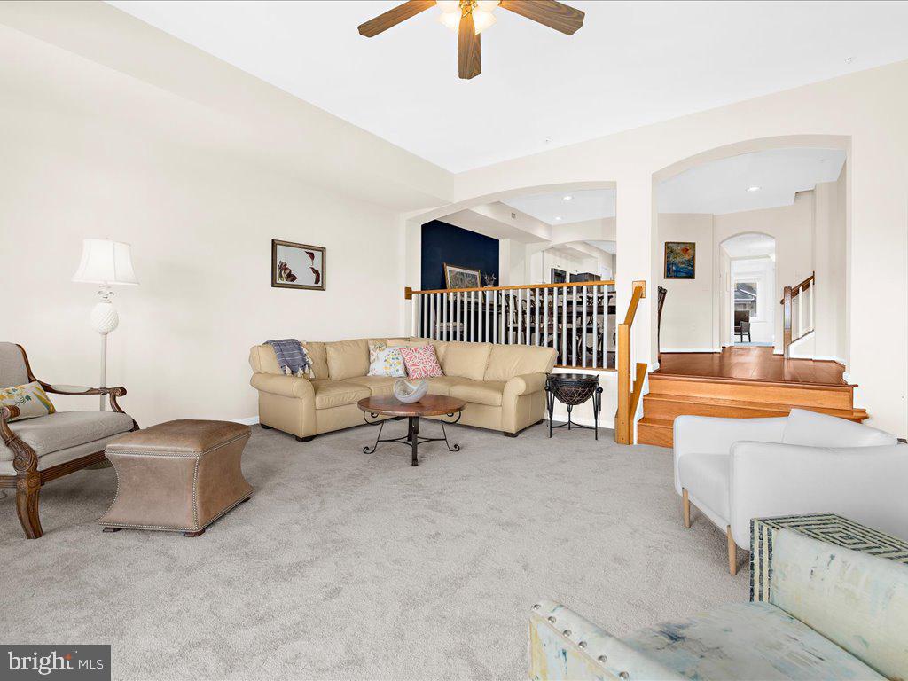 CHESAPEAKE HARBOUR - Residential