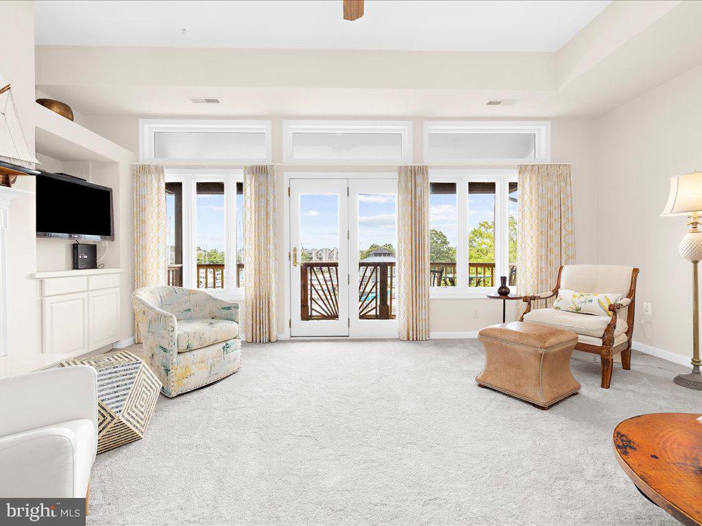 CHESAPEAKE HARBOUR - Residential