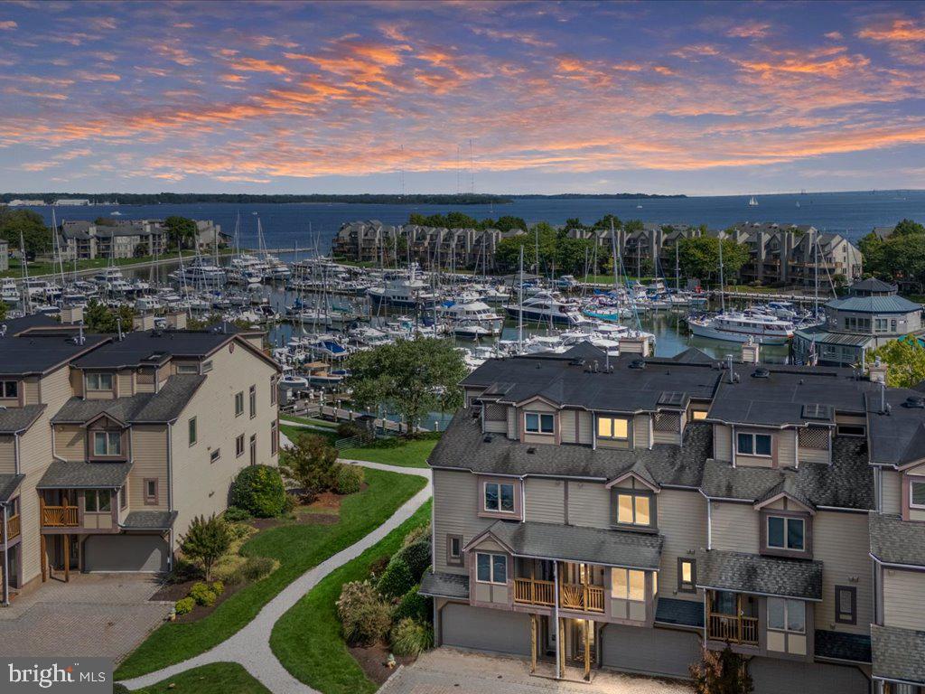 CHESAPEAKE HARBOUR - Residential