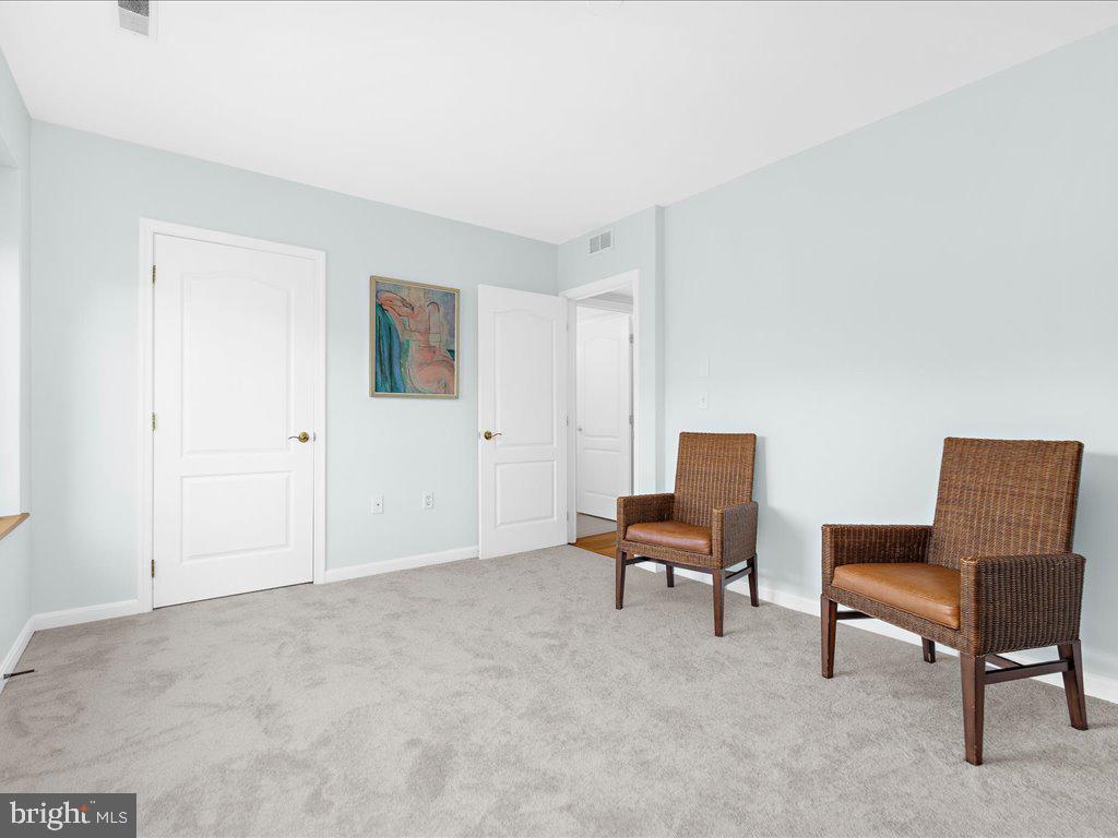 CHESAPEAKE HARBOUR - Residential