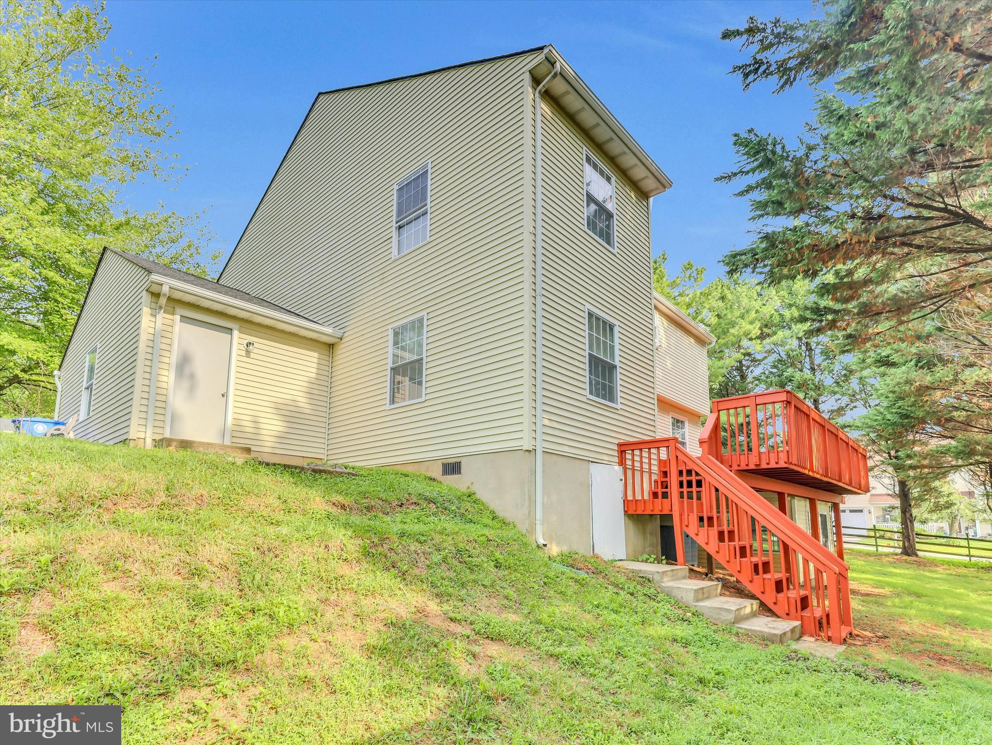 GREEN HILLS - Residential