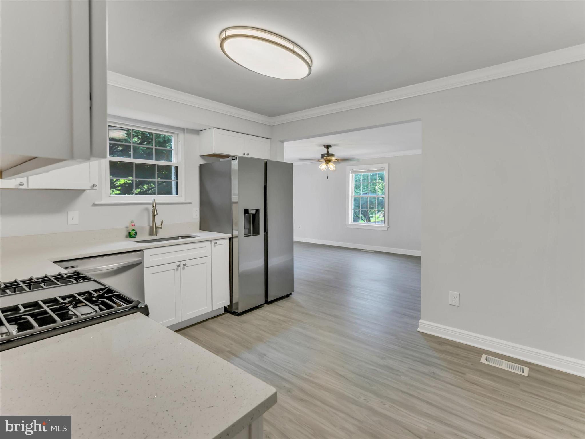 GREEN HILLS - Residential