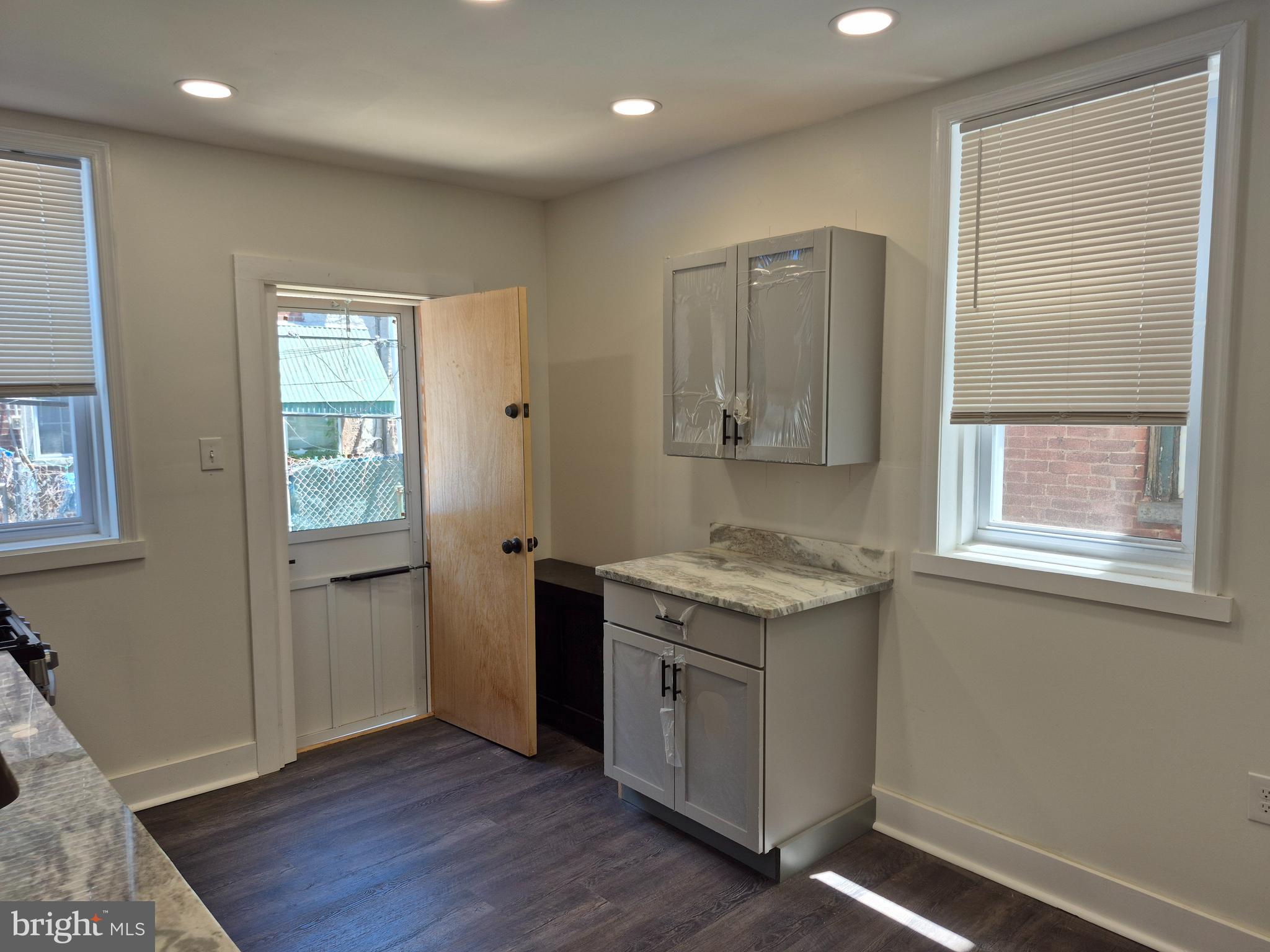 HUNTING PARK - Residential