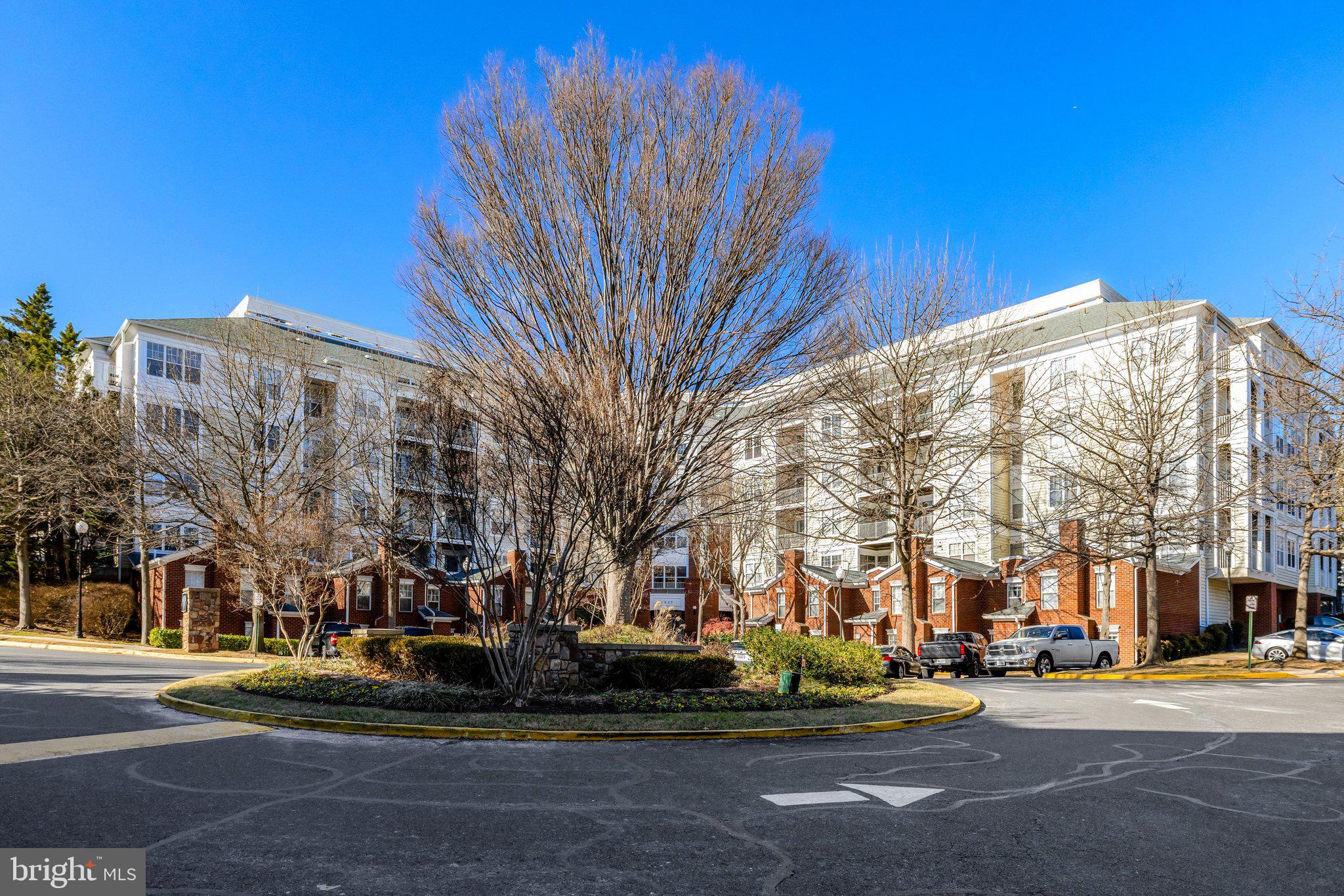 LILLIAN COURT AT TYSONS - Residential