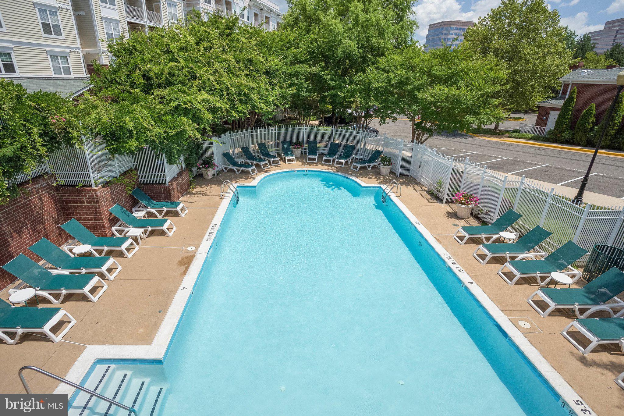 LILLIAN COURT AT TYSONS - Residential