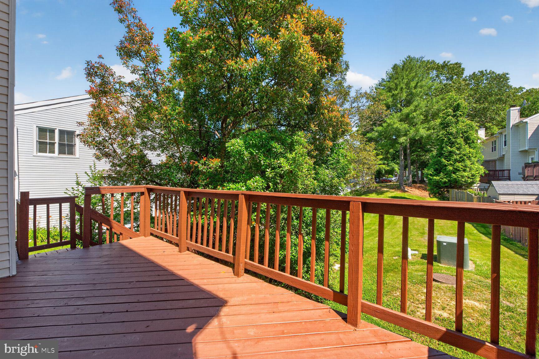 LAKE RIDGE - Residential