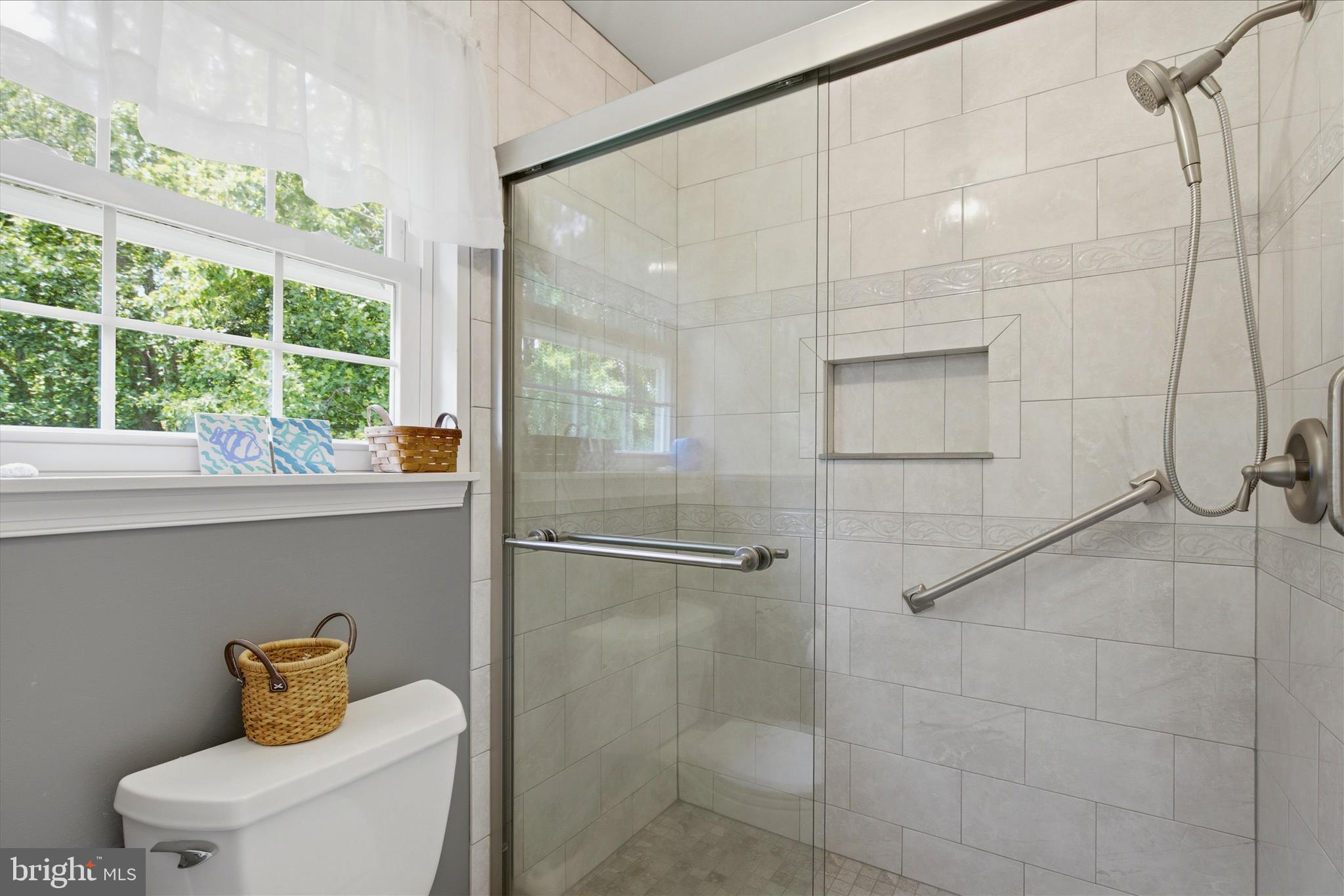 APPLE GREENE - Residential