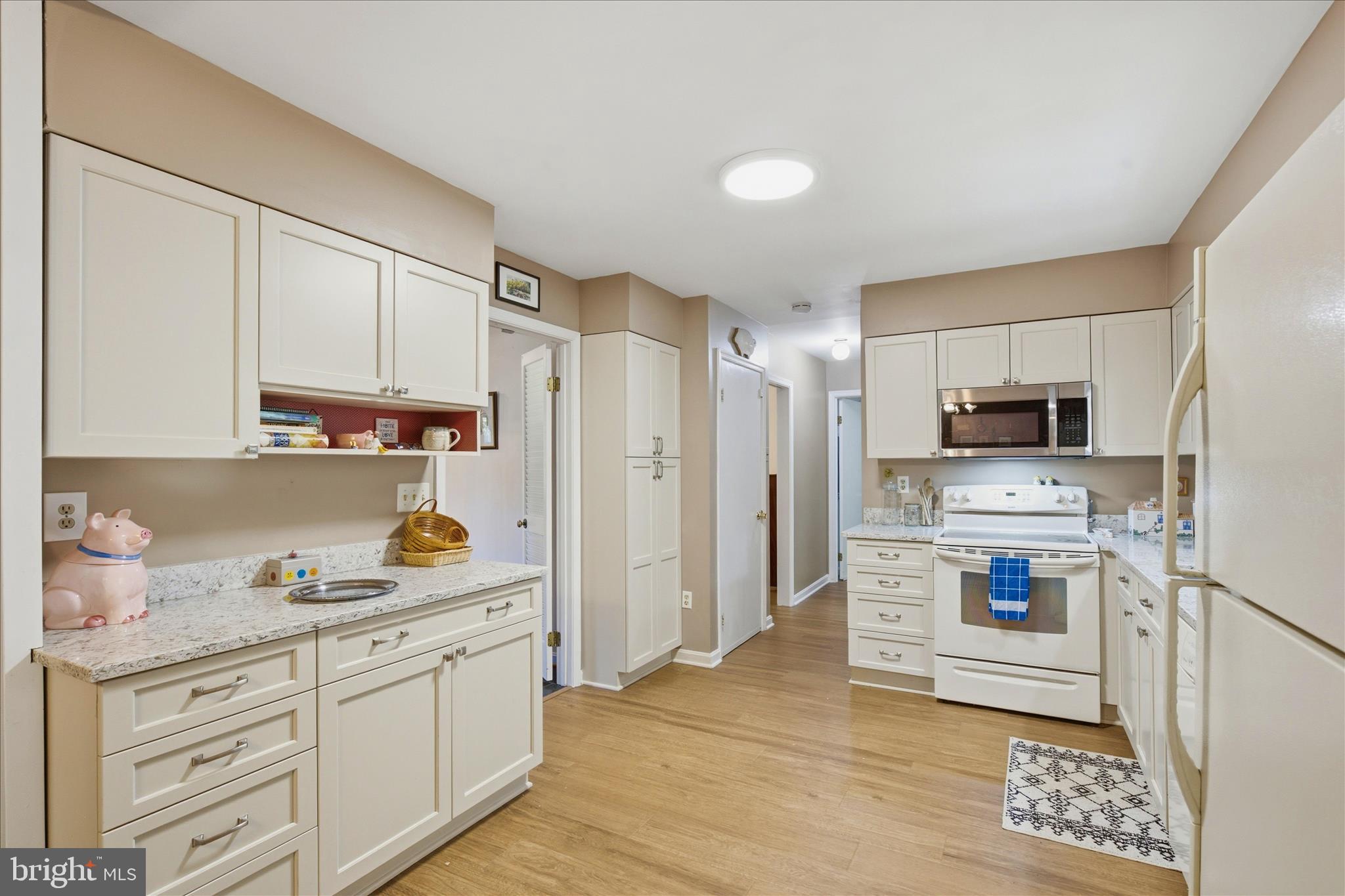 APPLE GREENE - Residential