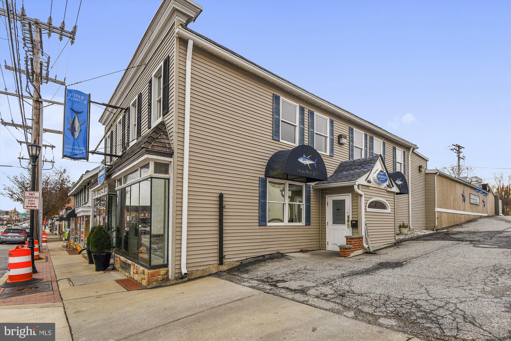 STONEWALL PARK - Residential
