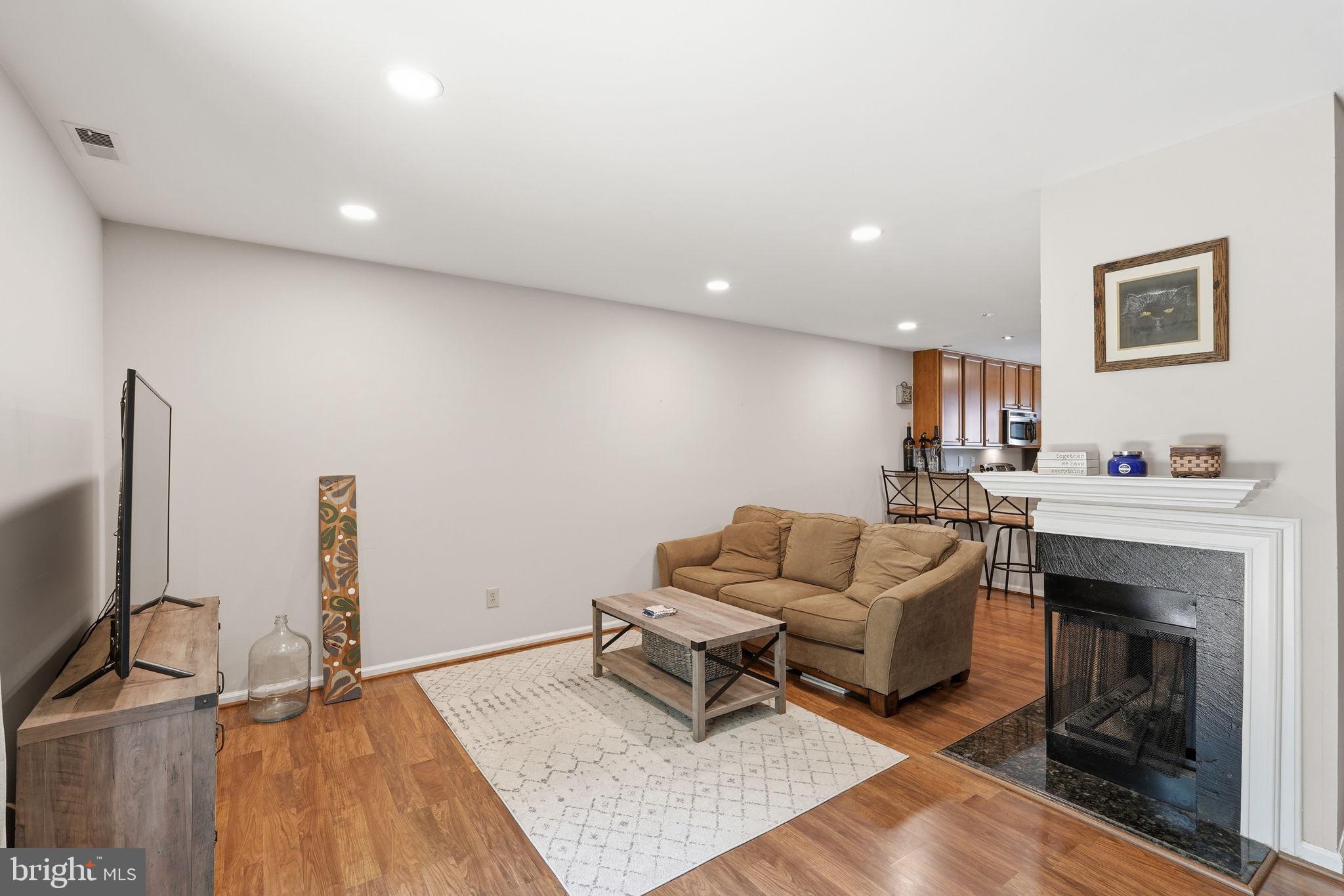 WINDING BROOK - Residential