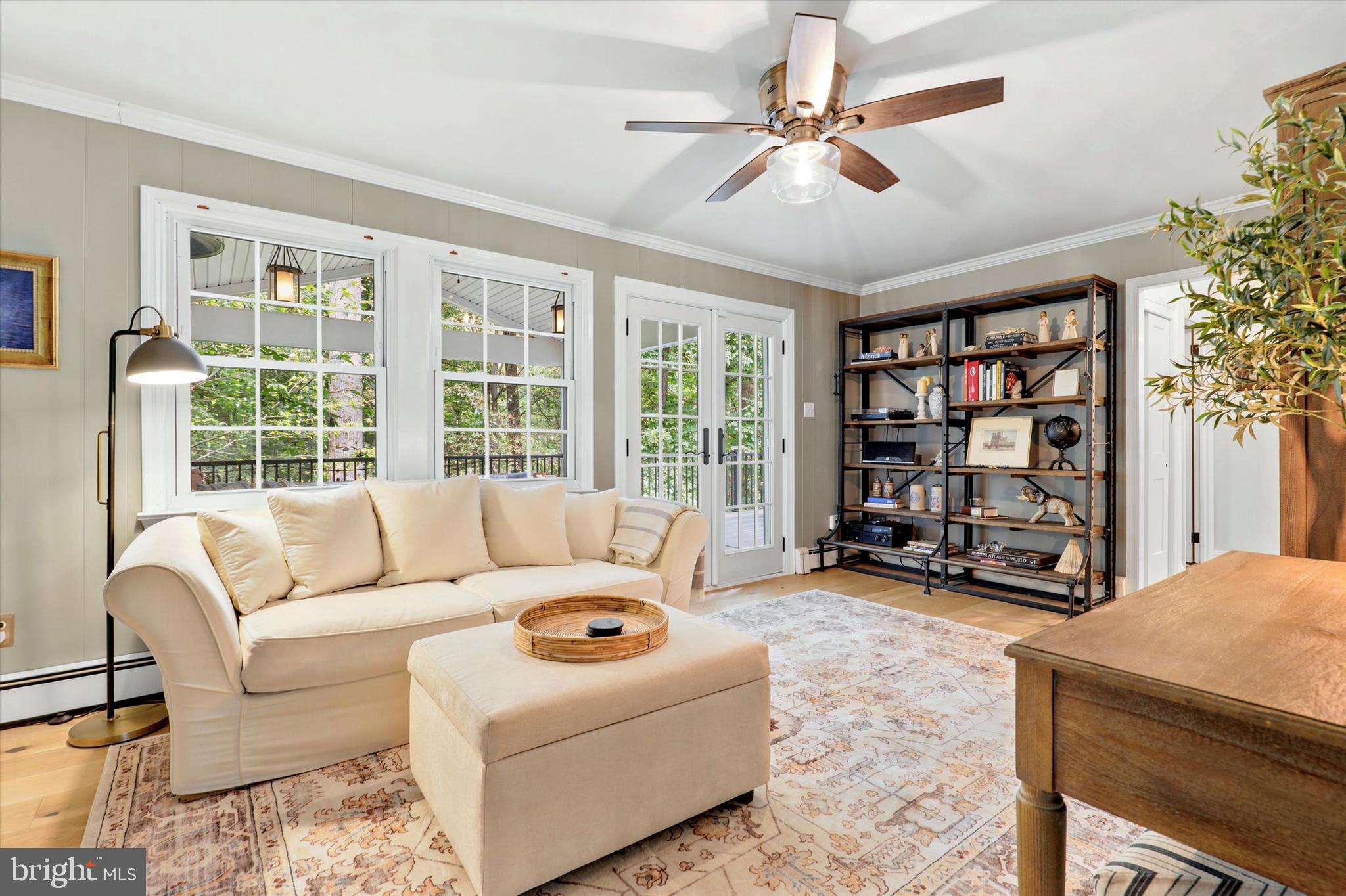 INDIAN HILL - Residential