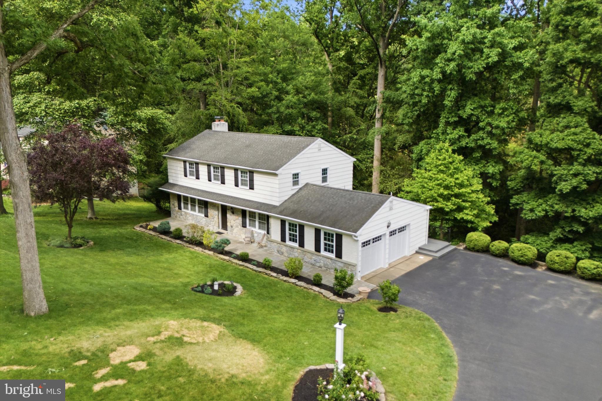 INDIAN HILL - Residential