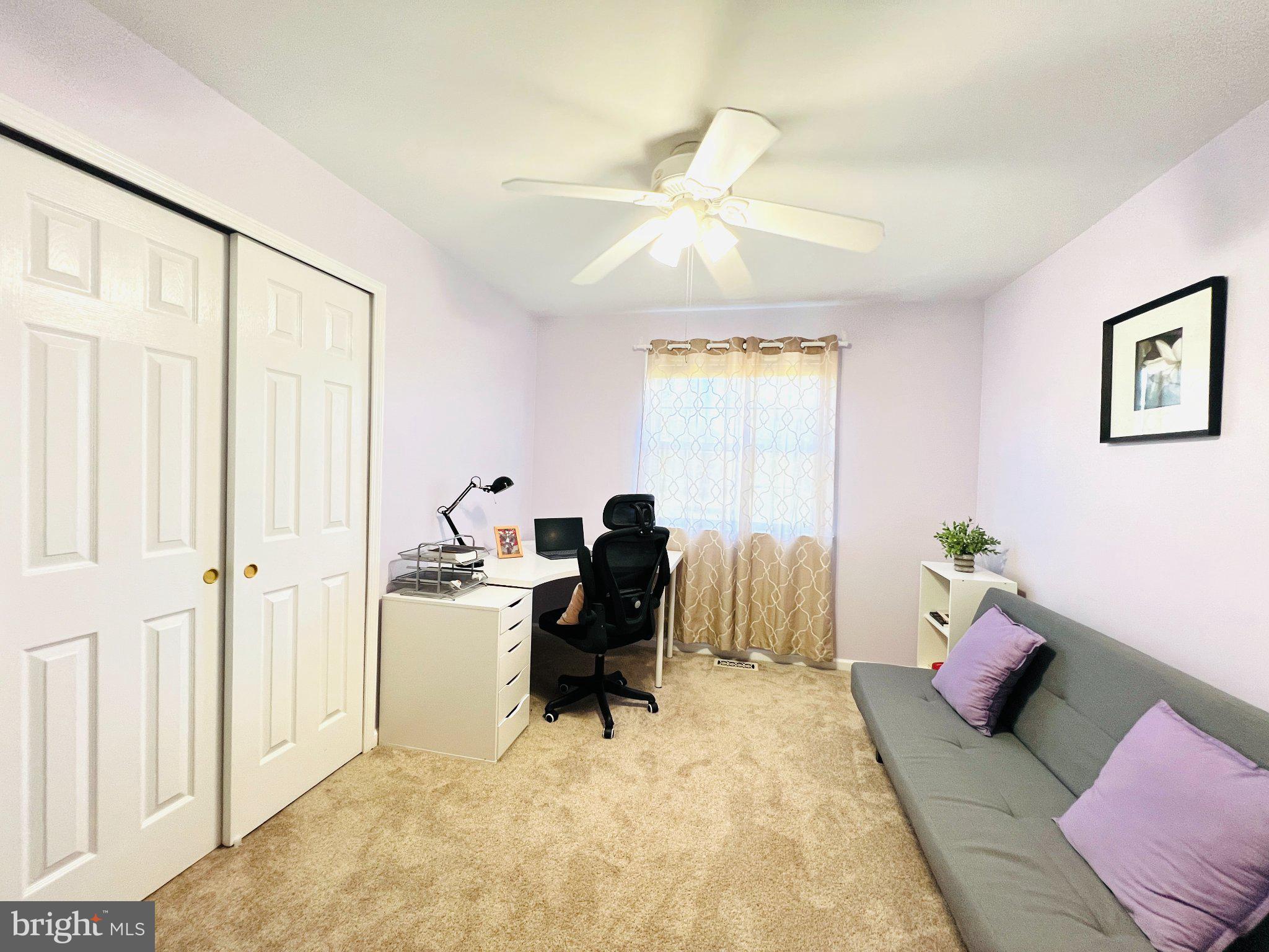 CHELSEA - Residential