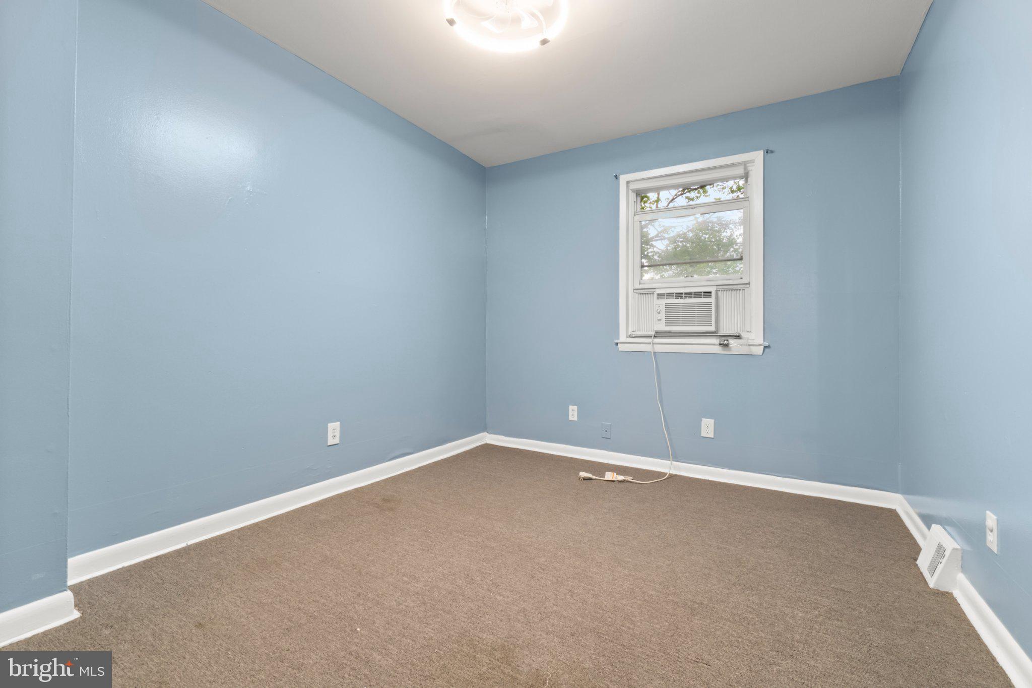 PHILADELPHIA - Residential