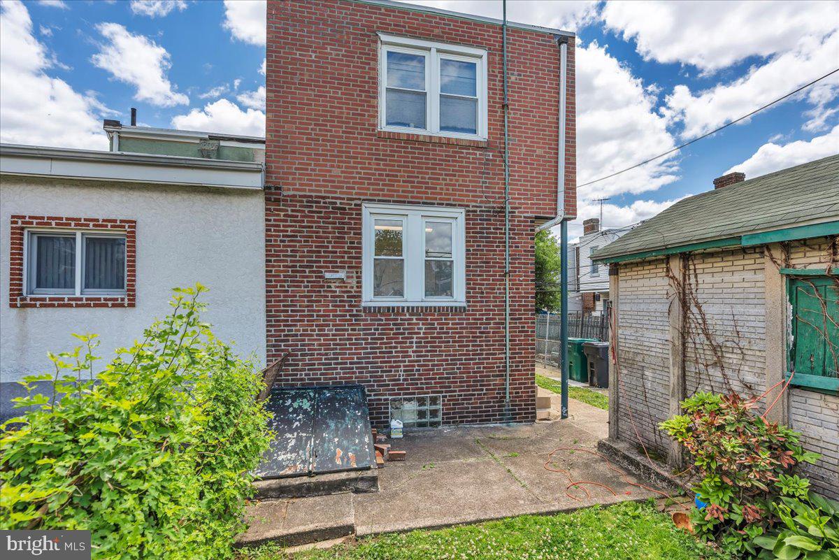 TACONY - Residential