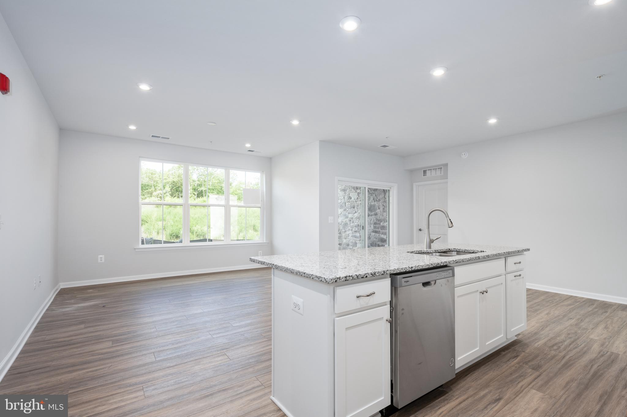 EMBREY MILL - Residential