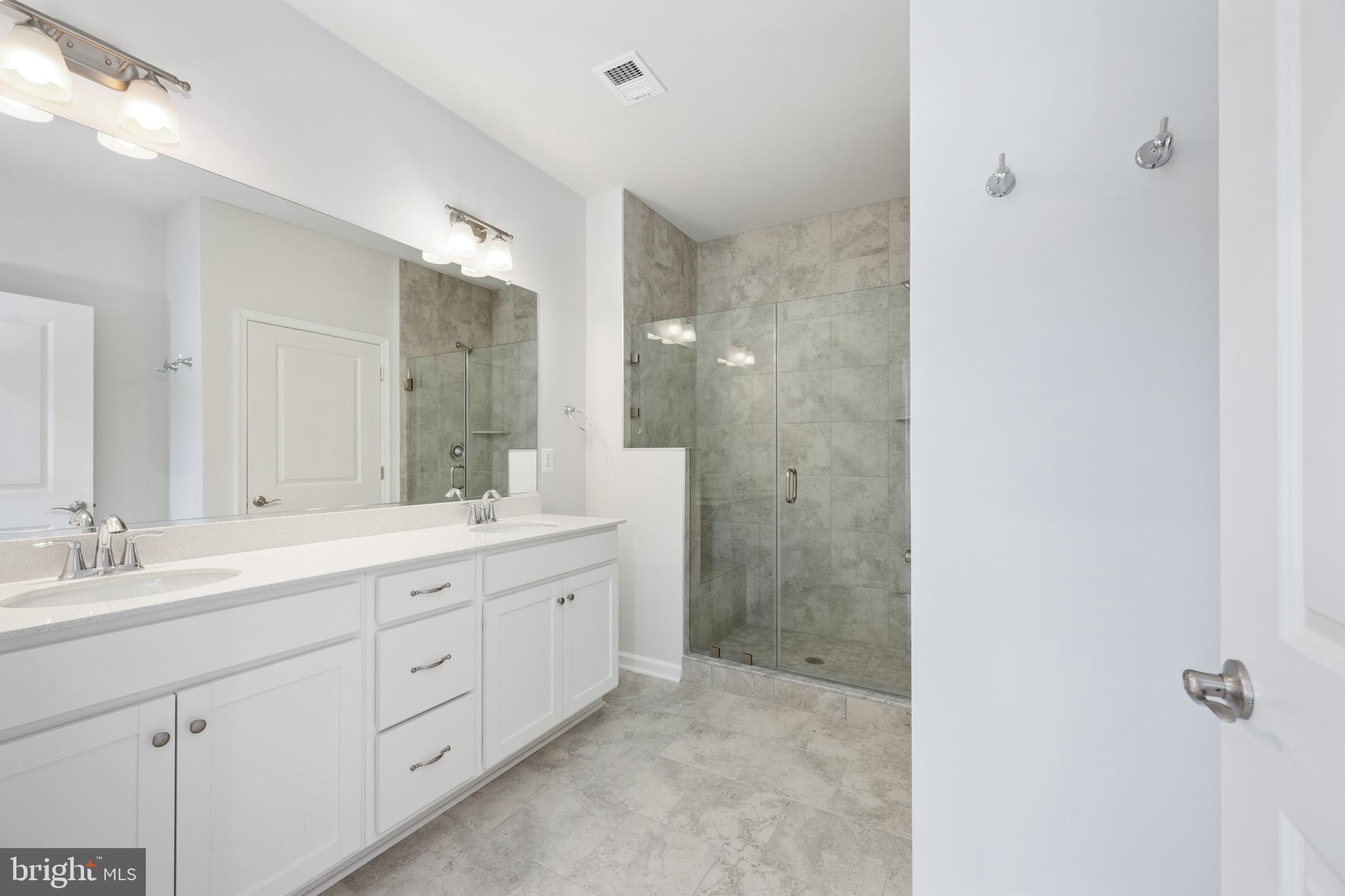 EMBREY MILL - Residential
